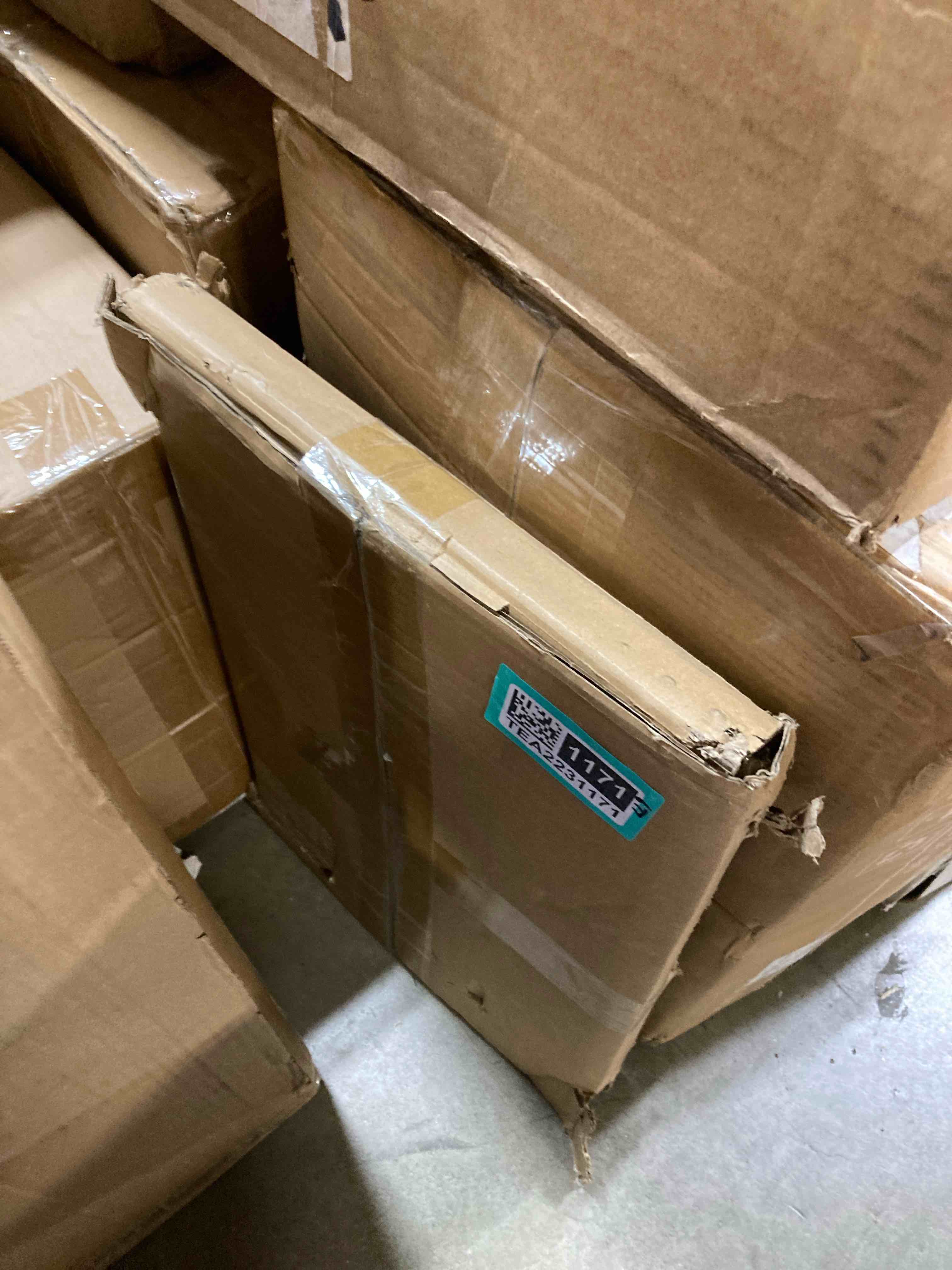 https://s3.amazonaws.com/lotting-images-prod/phillipi/TEA2231171_1746195253153.jpeg
