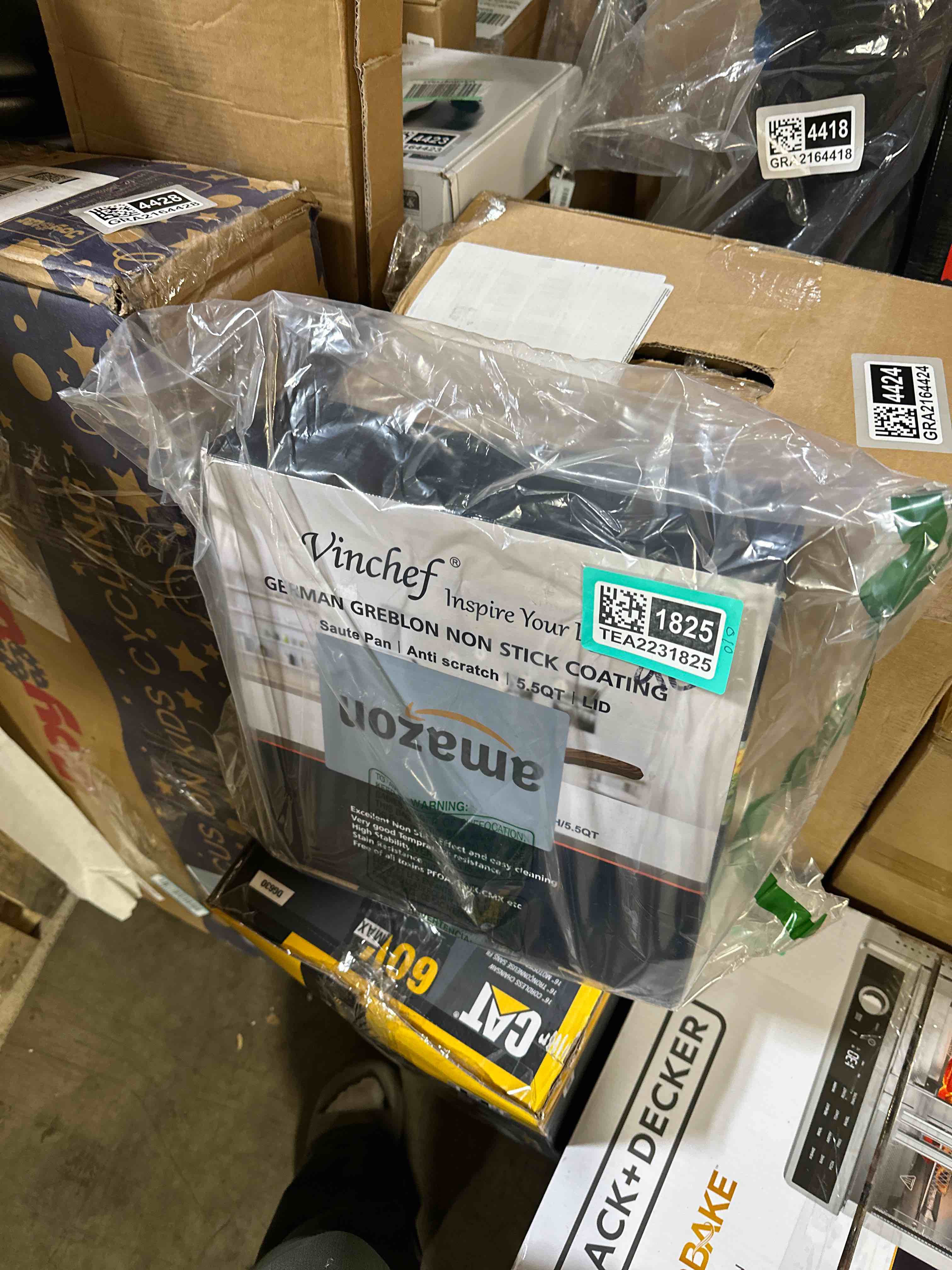 https://s3.amazonaws.com/lotting-images-prod/phillipi/TEA2231825_1751021754218.jpeg