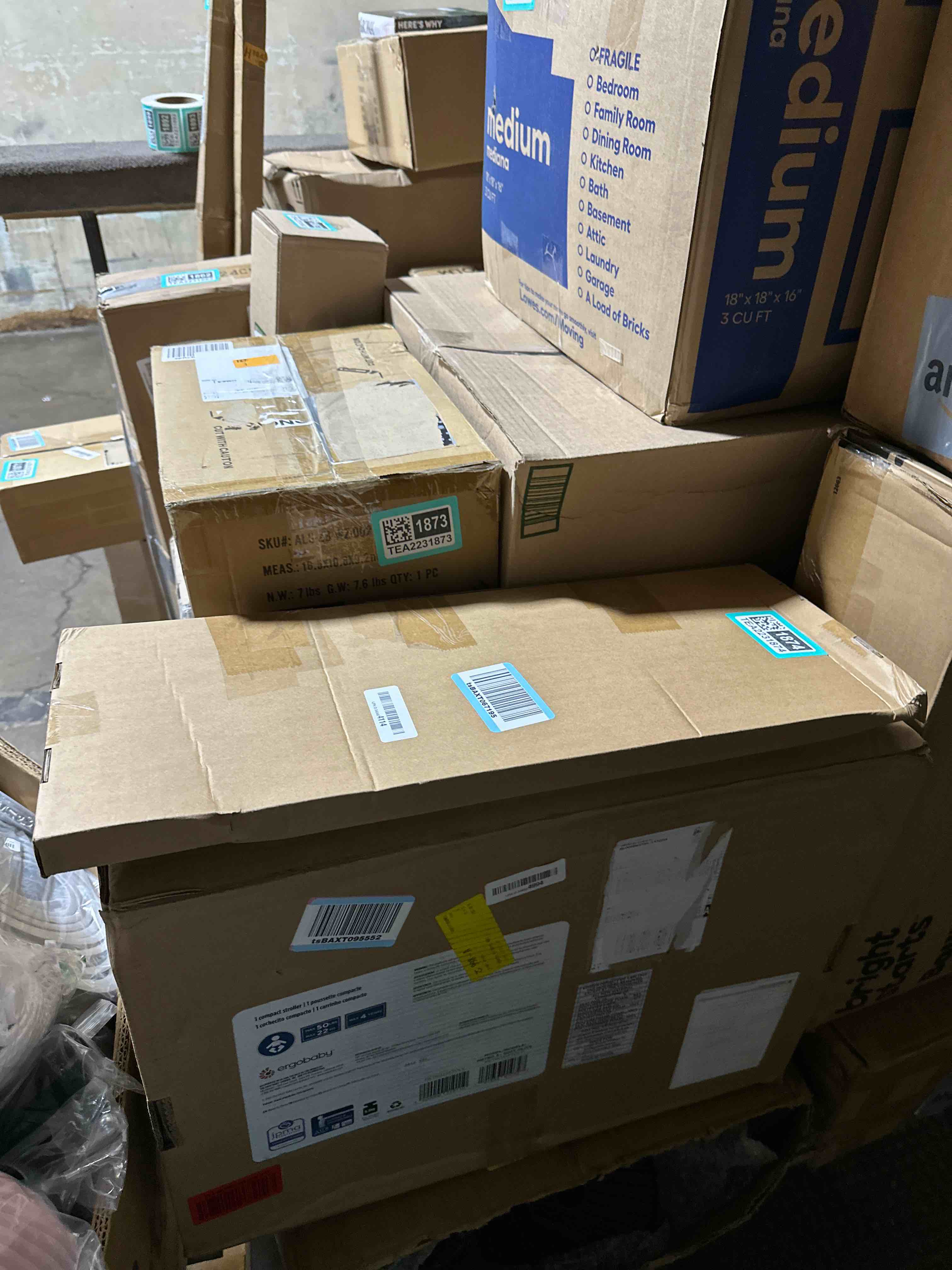 https://s3.amazonaws.com/lotting-images-prod/phillipi/TEA2231874_1751025648037.jpeg