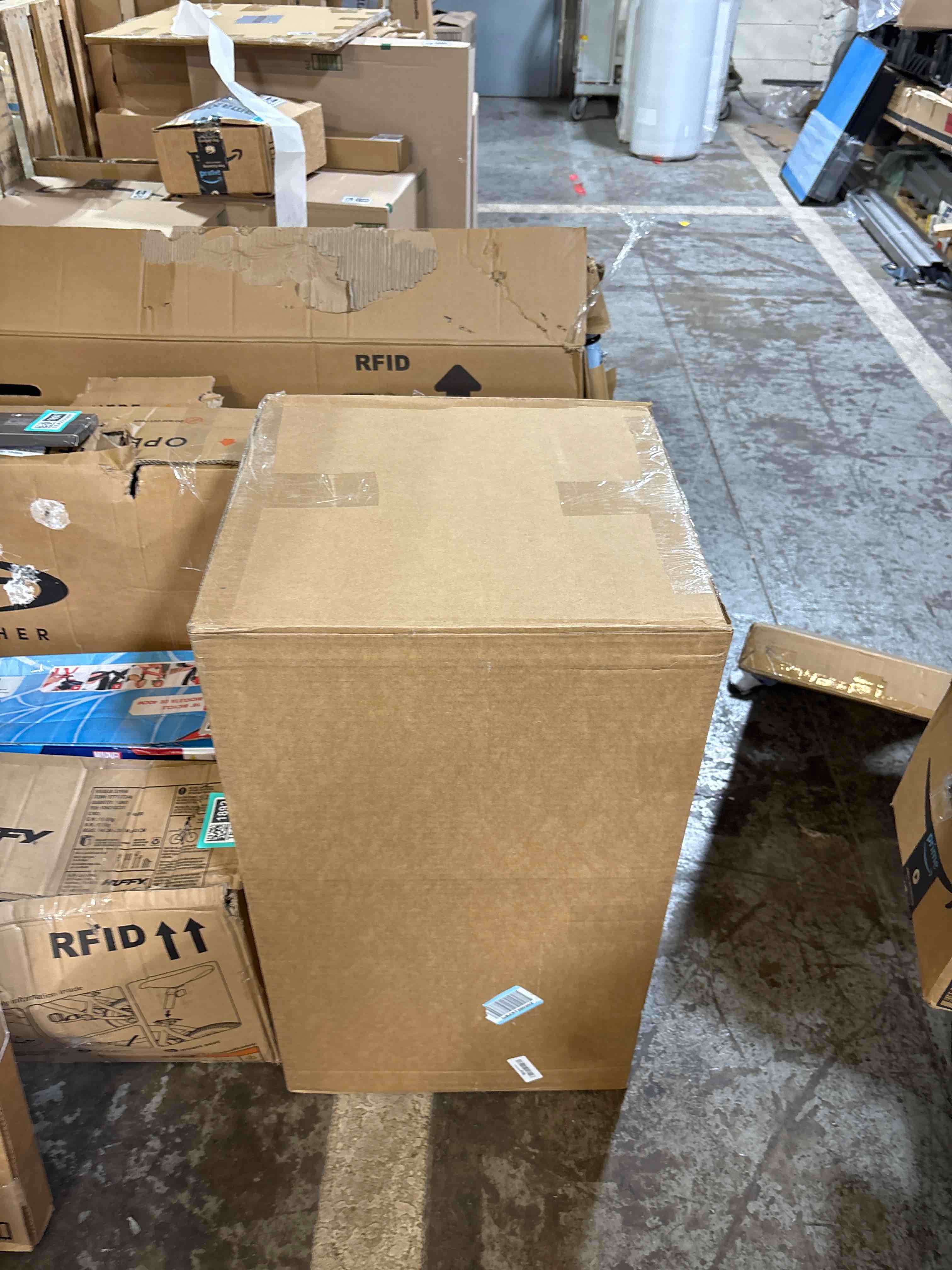 https://s3.amazonaws.com/lotting-images-prod/phillipi/TEA2231898_1751384510986.jpeg