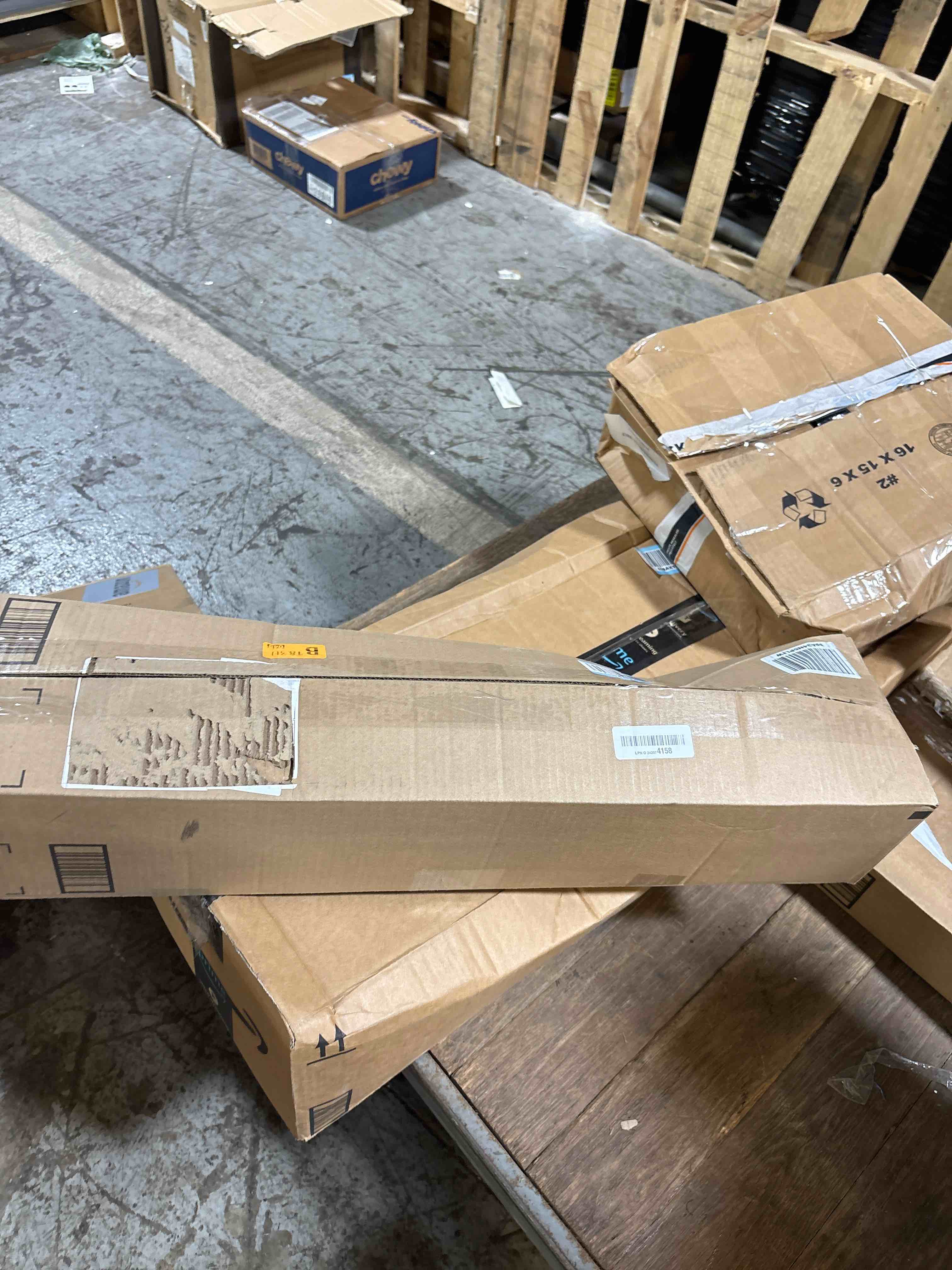 https://s3.amazonaws.com/lotting-images-prod/phillipi/TEA2231902_1751384862931.jpeg