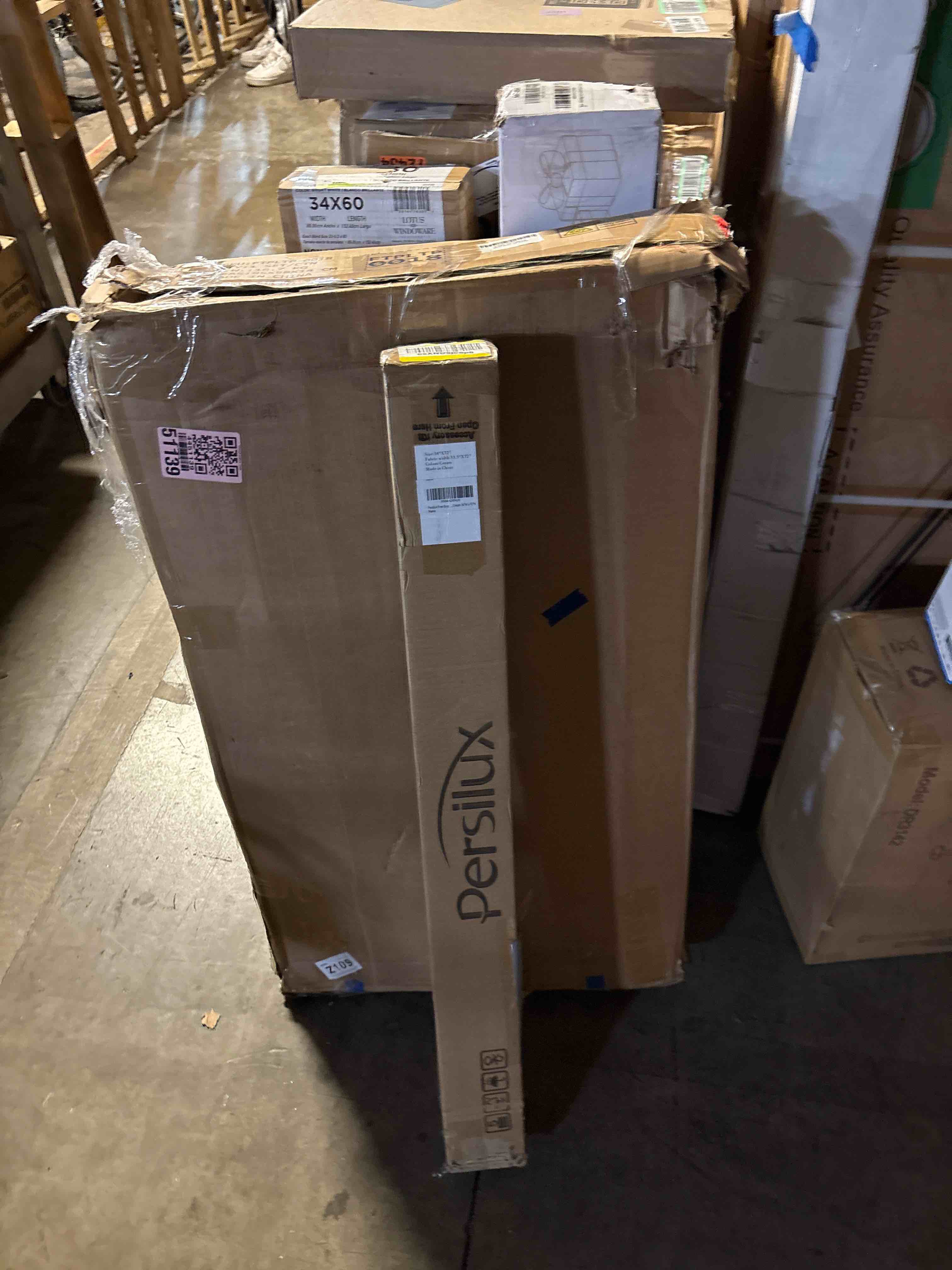 https://s3.amazonaws.com/lotting-images-prod/phillipi/TEA2231928_1751464779096.jpeg