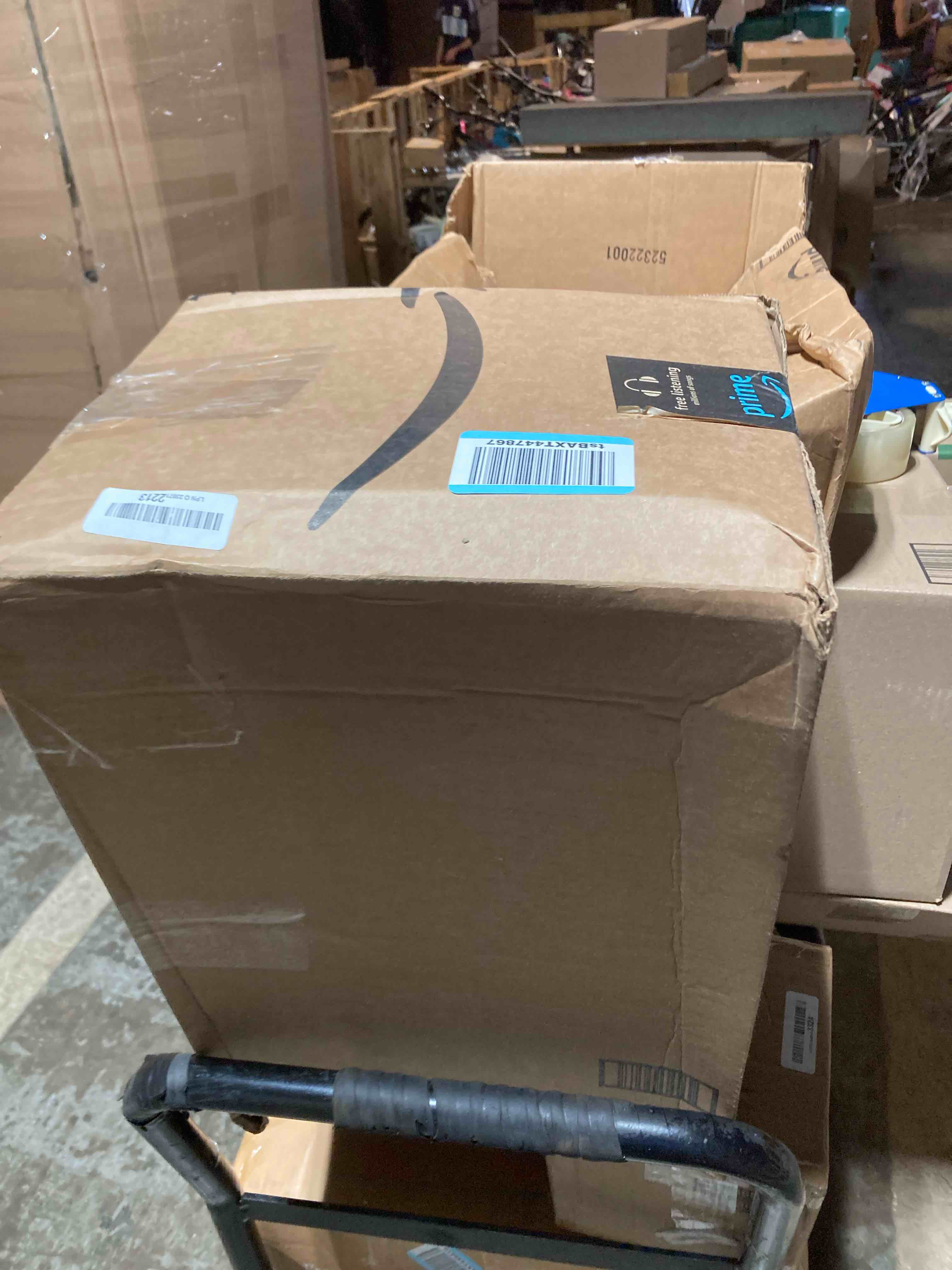 https://s3.amazonaws.com/lotting-images-prod/phillipi/TEA2231953_1751463857563.jpeg