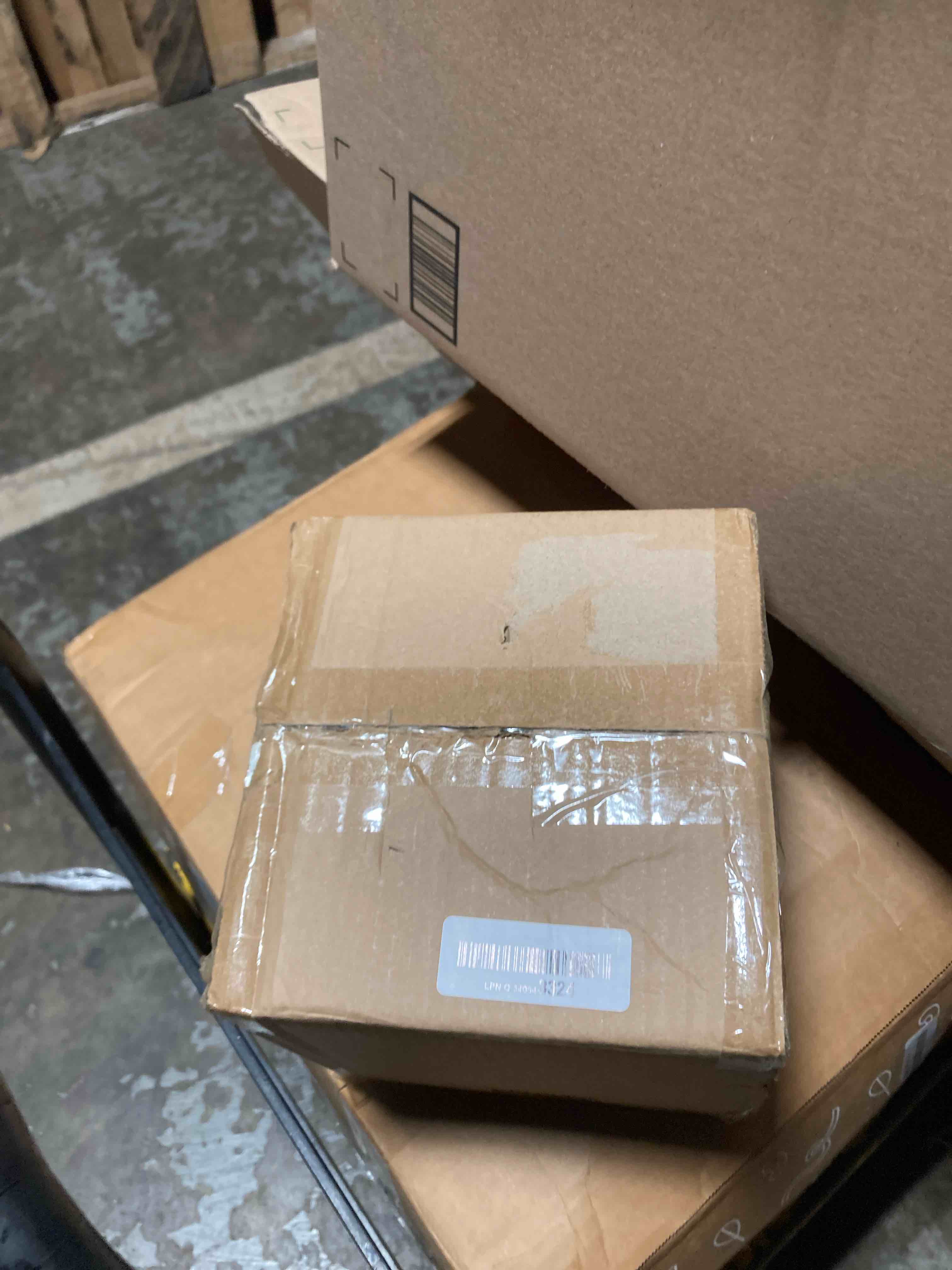 https://s3.amazonaws.com/lotting-images-prod/phillipi/TEA2231954_1751463933255.jpeg