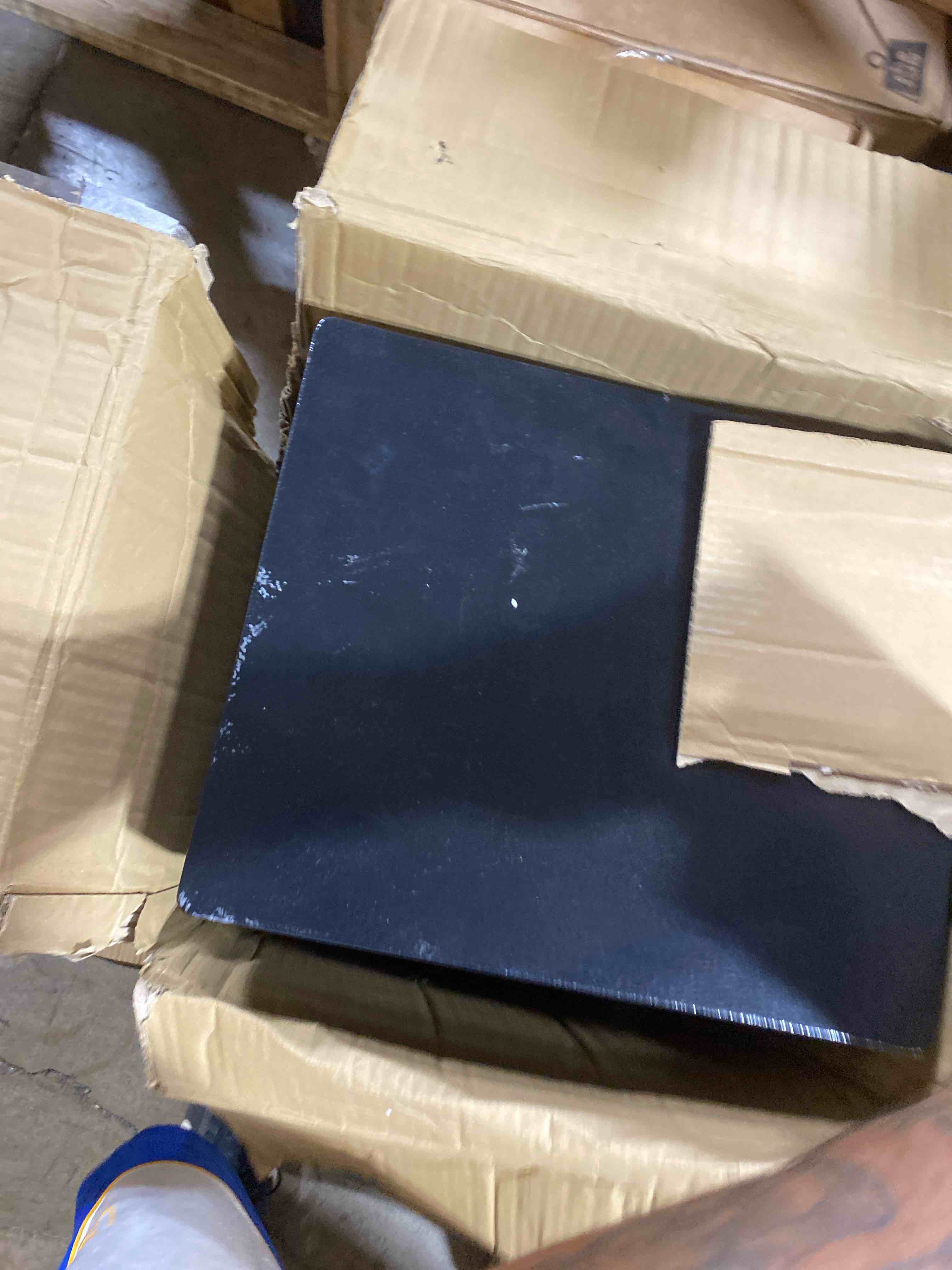 https://s3.amazonaws.com/lotting-images-prod/phillipi/TEA2232049_1752088404223.jpeg