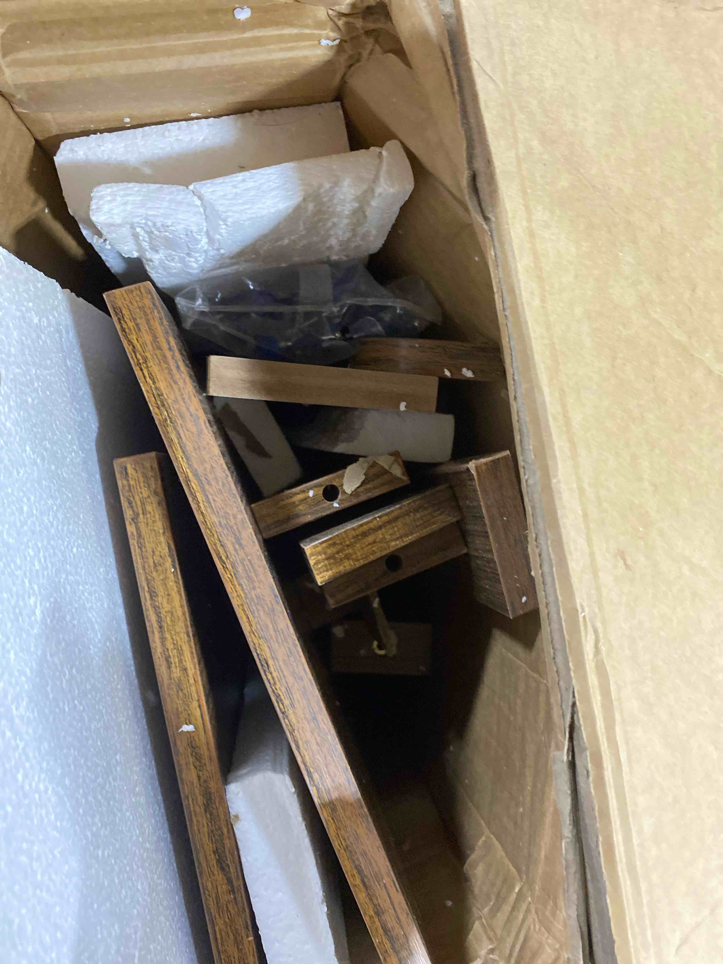 https://s3.amazonaws.com/lotting-images-prod/phillipi/TEA2232065_1752091292765.jpeg