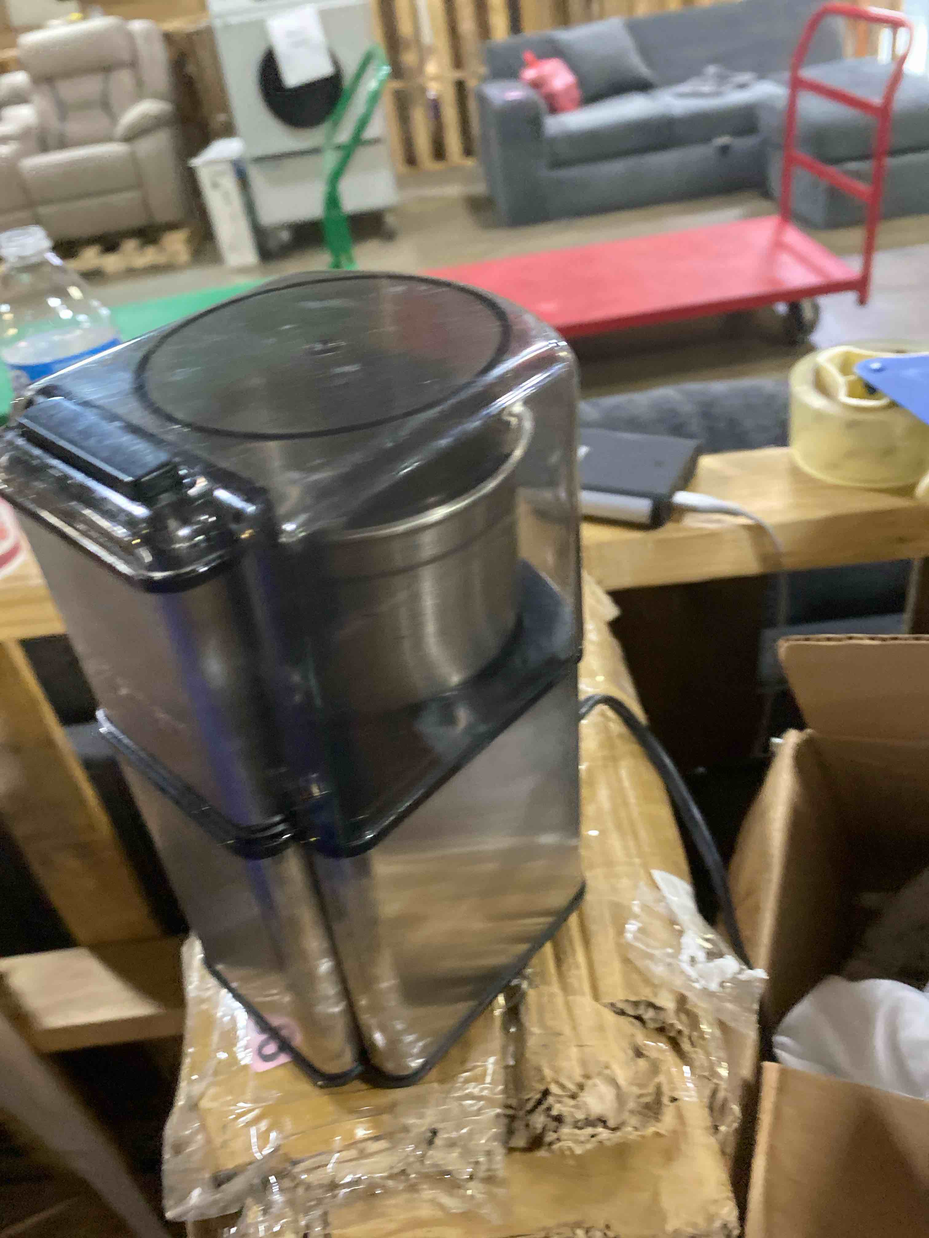 https://s3.amazonaws.com/lotting-images-prod/phillipi/TEA2232066_1752091405491.jpeg