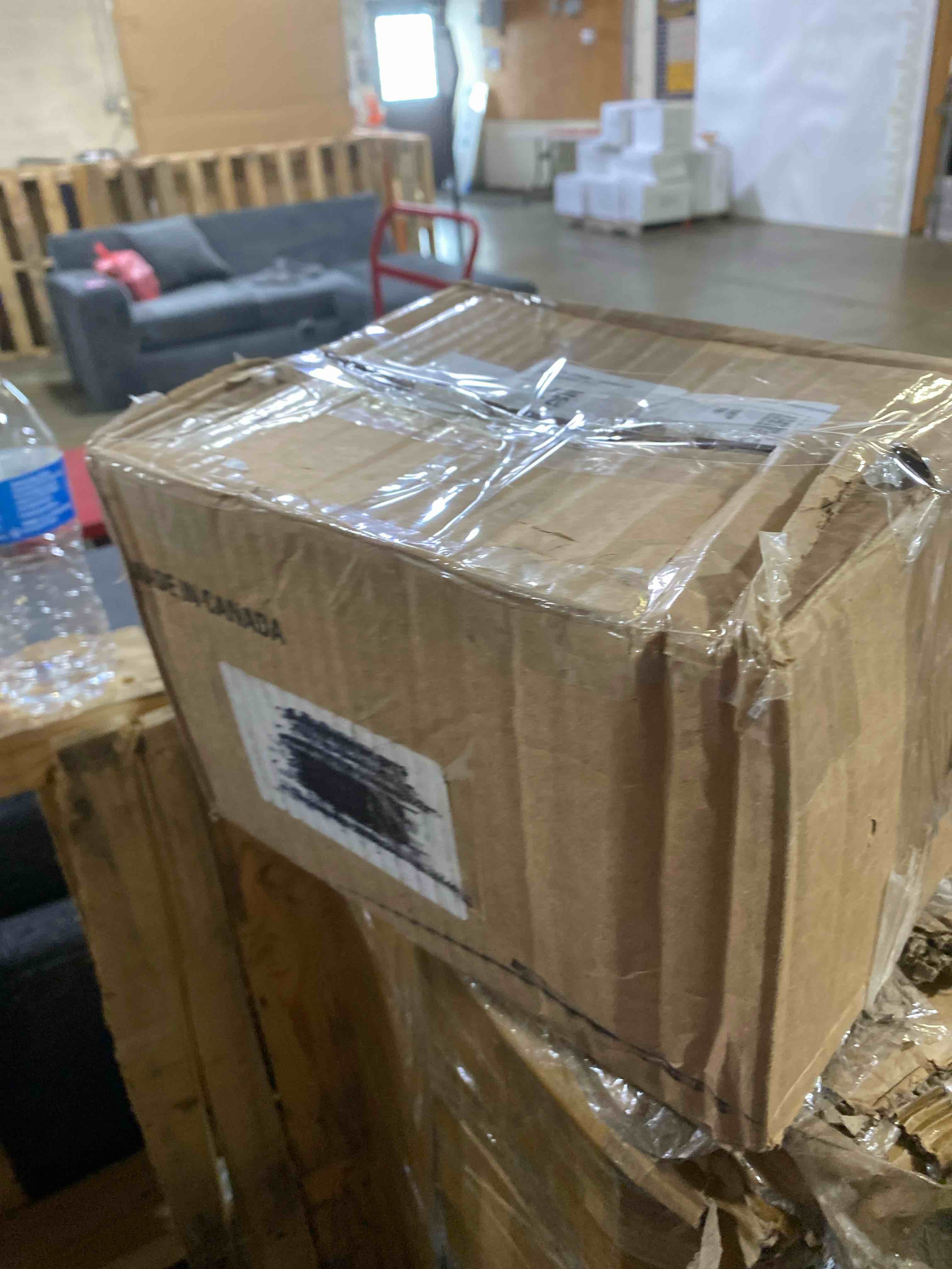https://s3.amazonaws.com/lotting-images-prod/phillipi/TEA2232066_1752091426159.jpeg