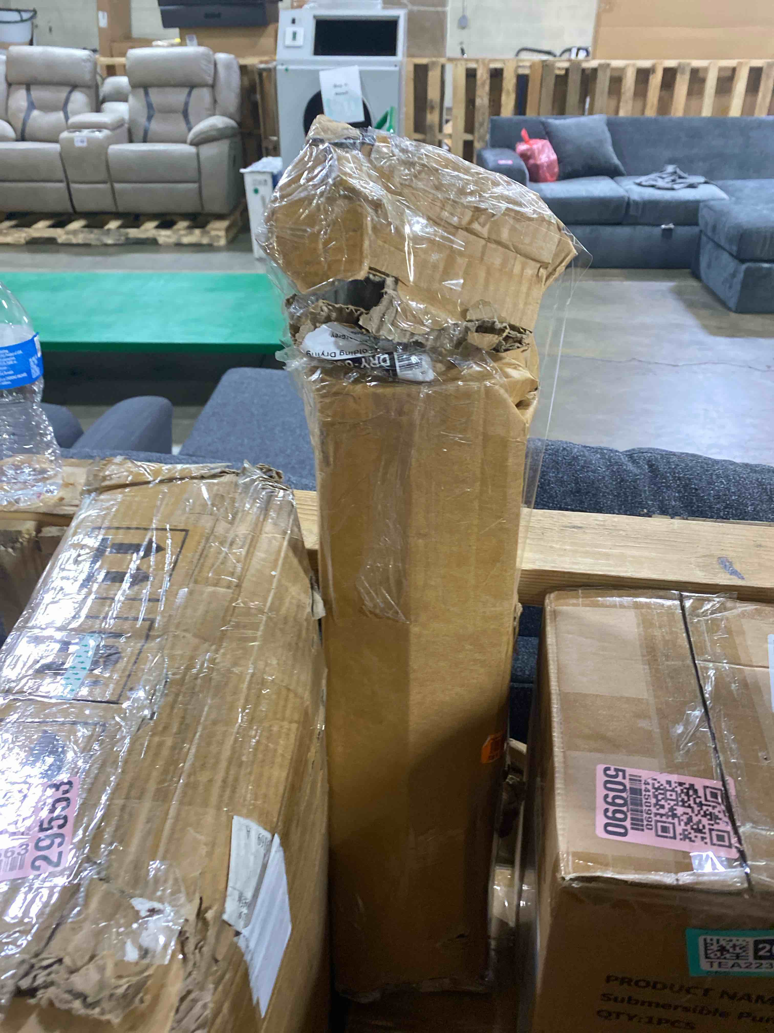https://s3.amazonaws.com/lotting-images-prod/phillipi/TEA2232068_1752091804048.jpeg