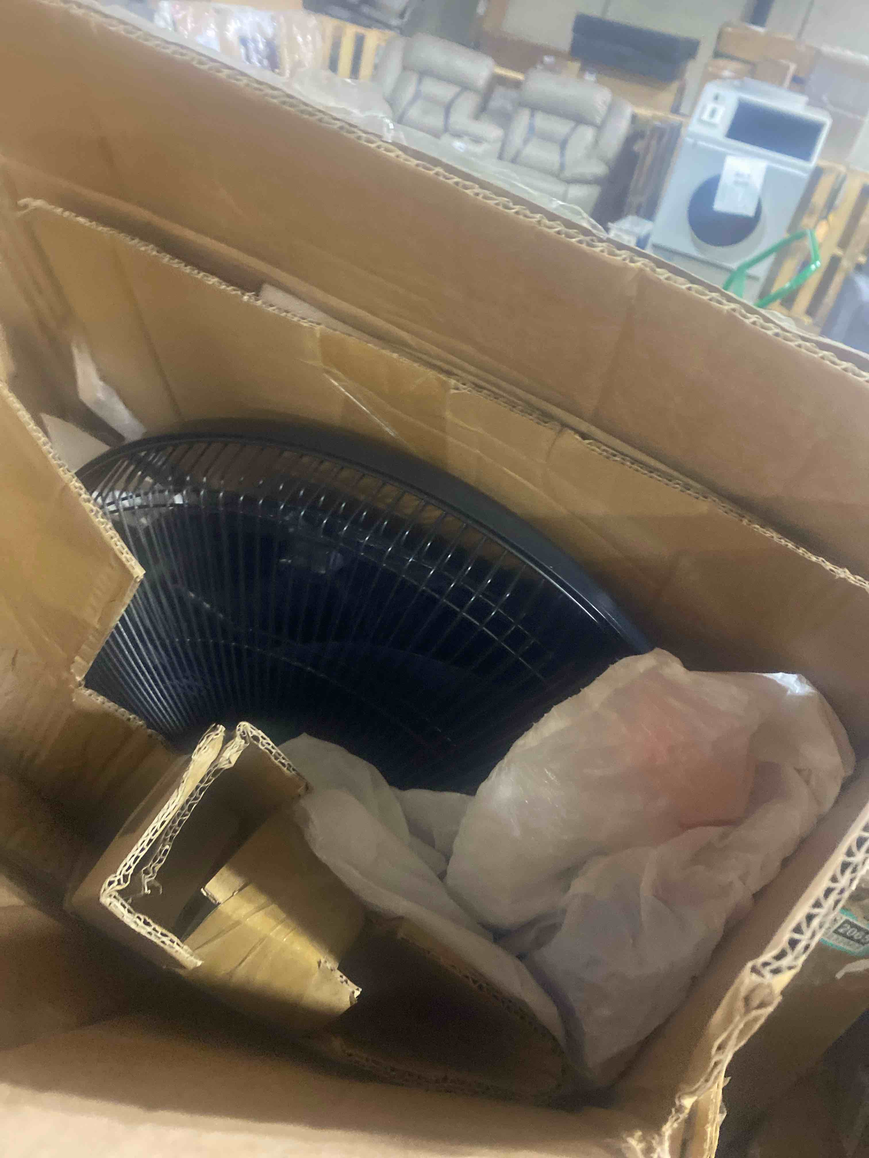 https://s3.amazonaws.com/lotting-images-prod/phillipi/TEA2232076_1752150692542.jpeg