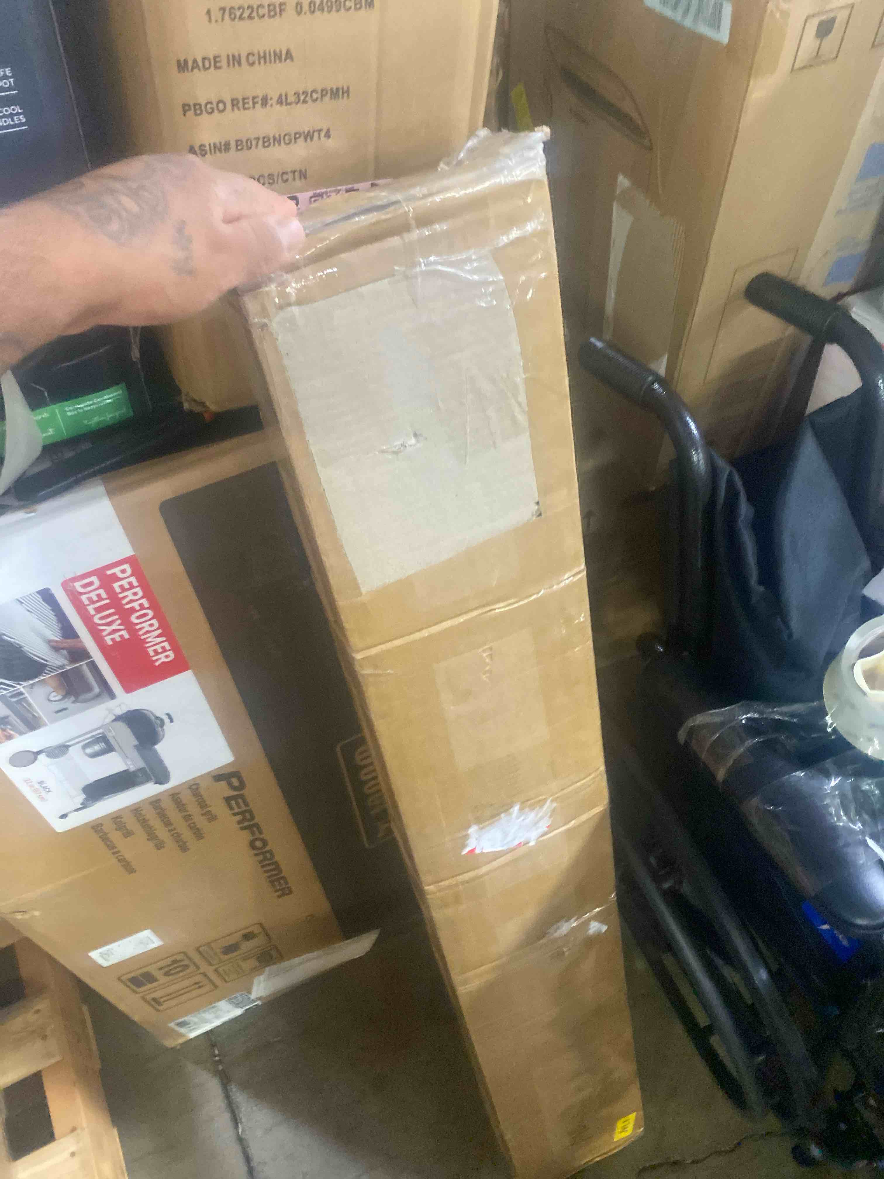 https://s3.amazonaws.com/lotting-images-prod/phillipi/TEA2232081_1752152167864.jpeg