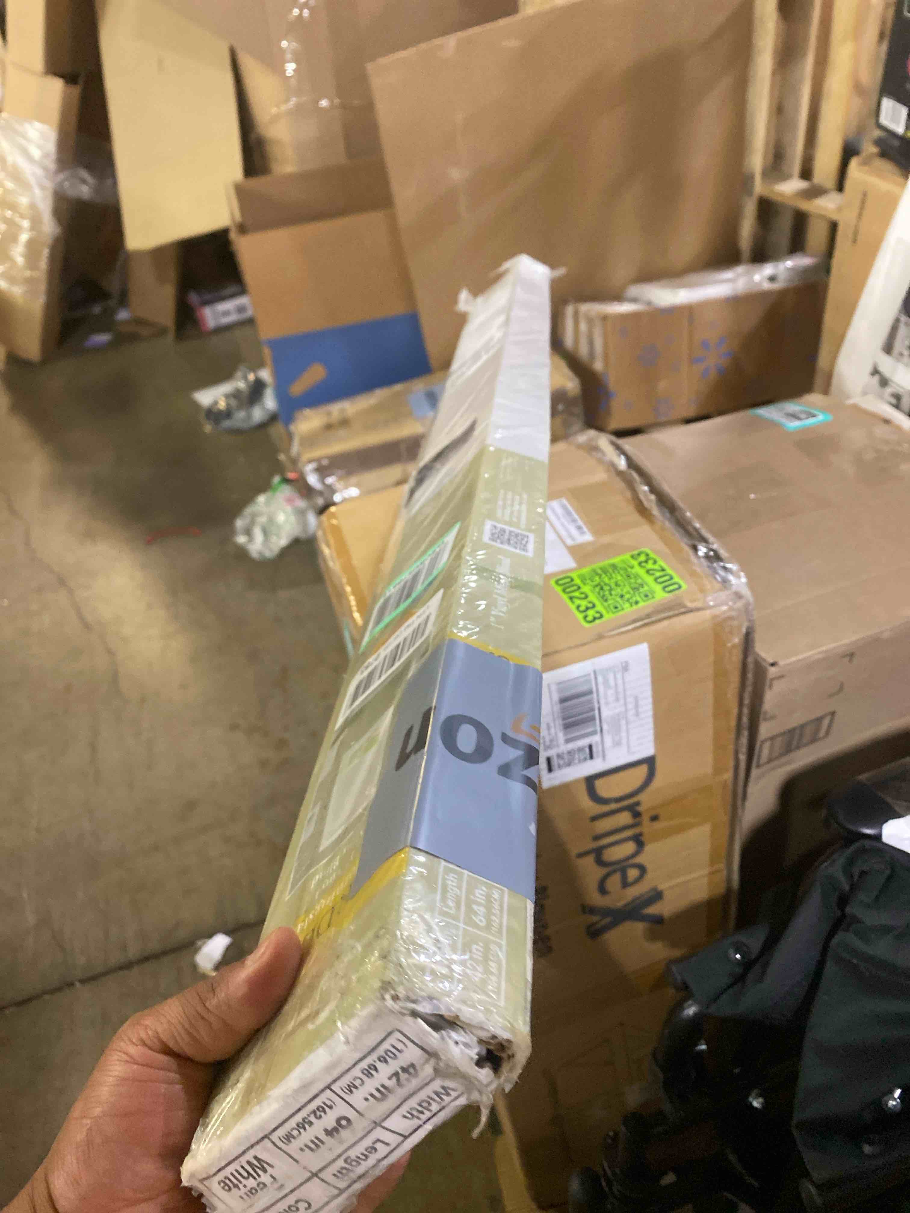 https://s3.amazonaws.com/lotting-images-prod/phillipi/TEA2232095_1752154564144.jpeg