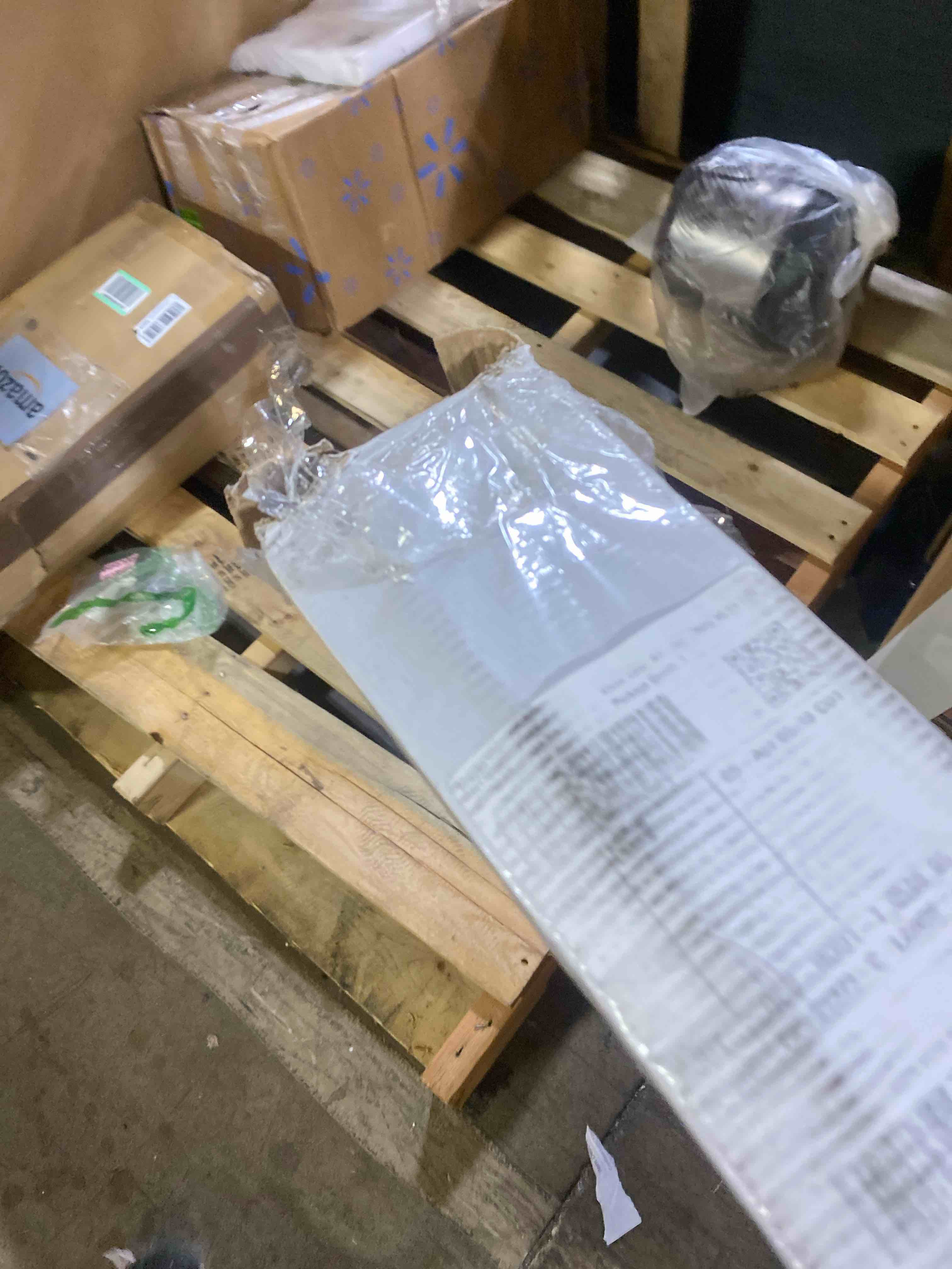 https://s3.amazonaws.com/lotting-images-prod/phillipi/TEA2232095_1752154567432.jpeg