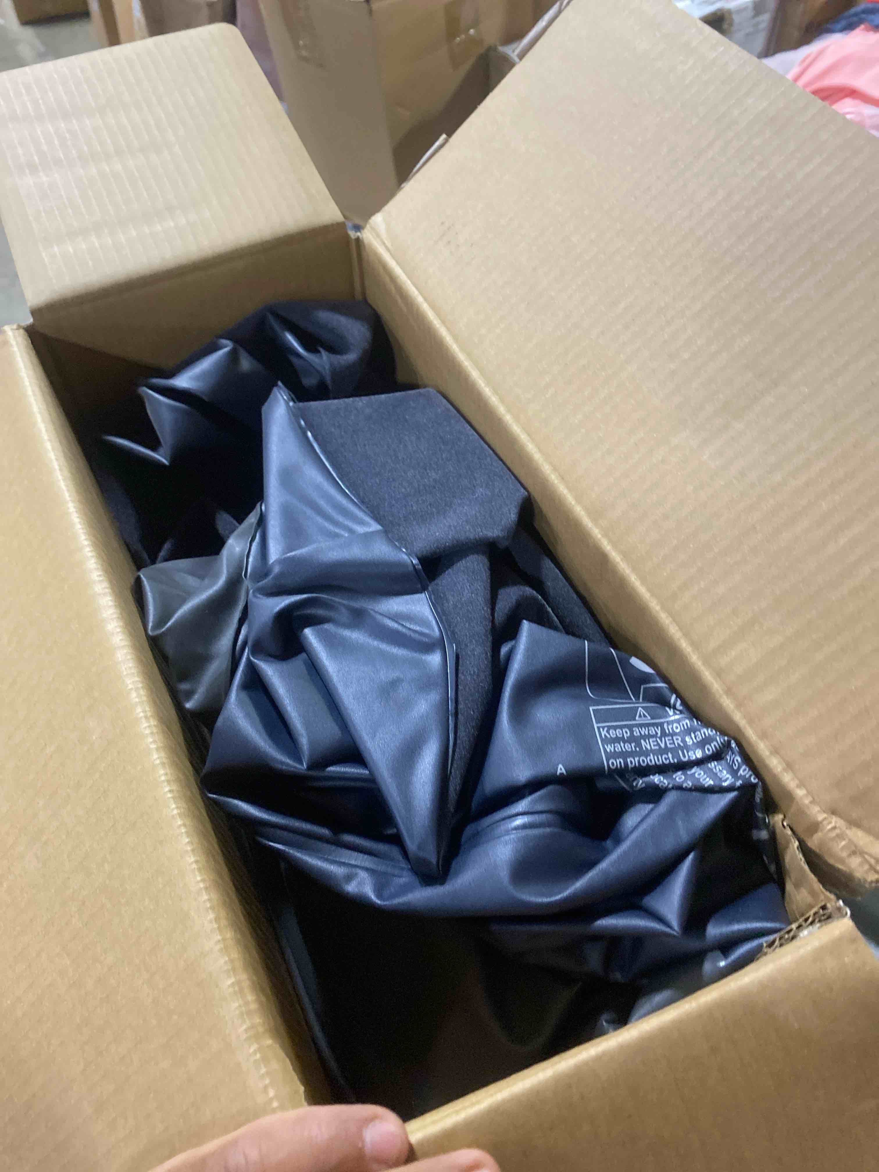 https://s3.amazonaws.com/lotting-images-prod/phillipi/TEA2232108_1752157663279.jpeg