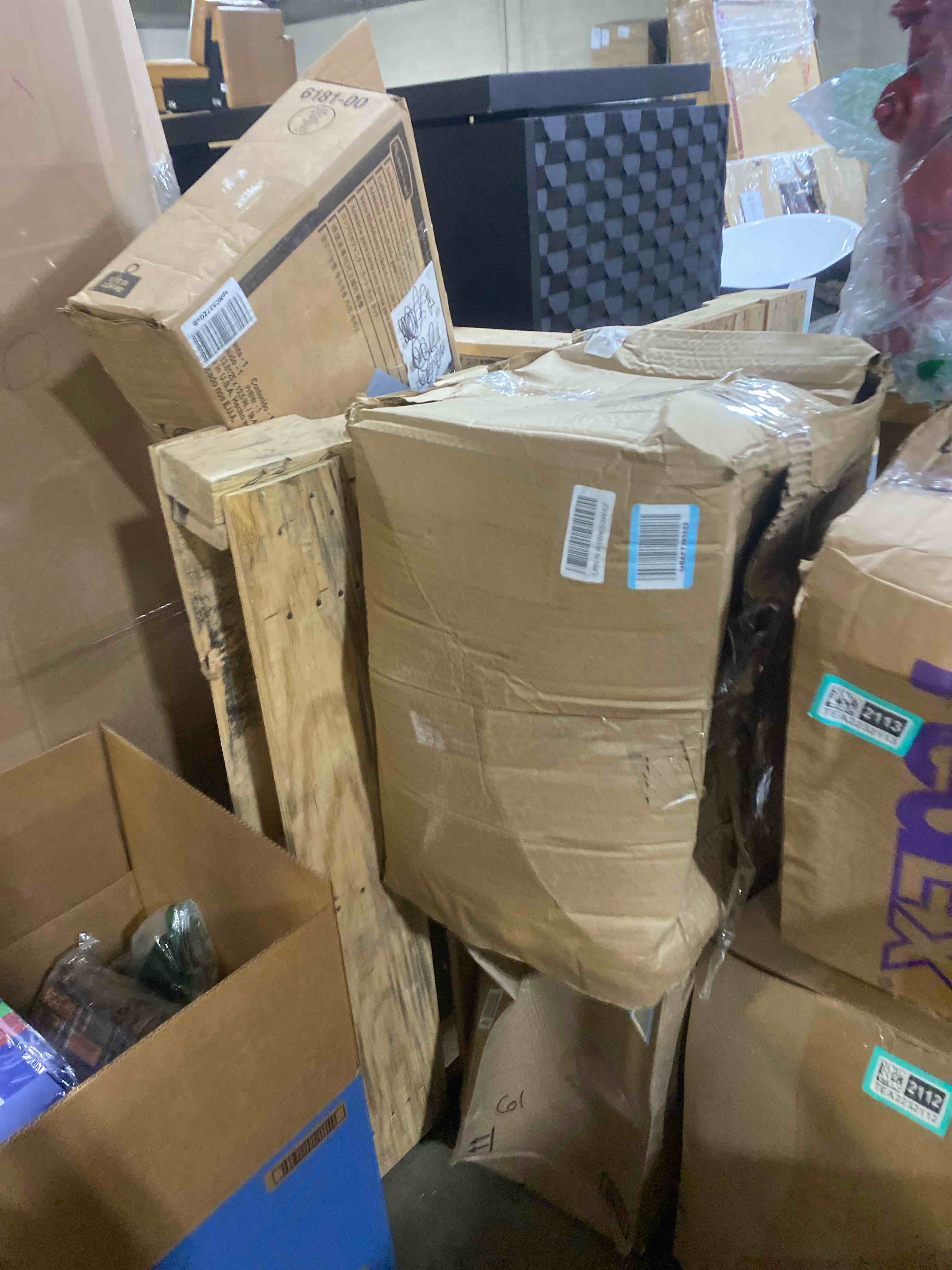 https://s3.amazonaws.com/lotting-images-prod/phillipi/TEA2232116_1752158675559.jpeg