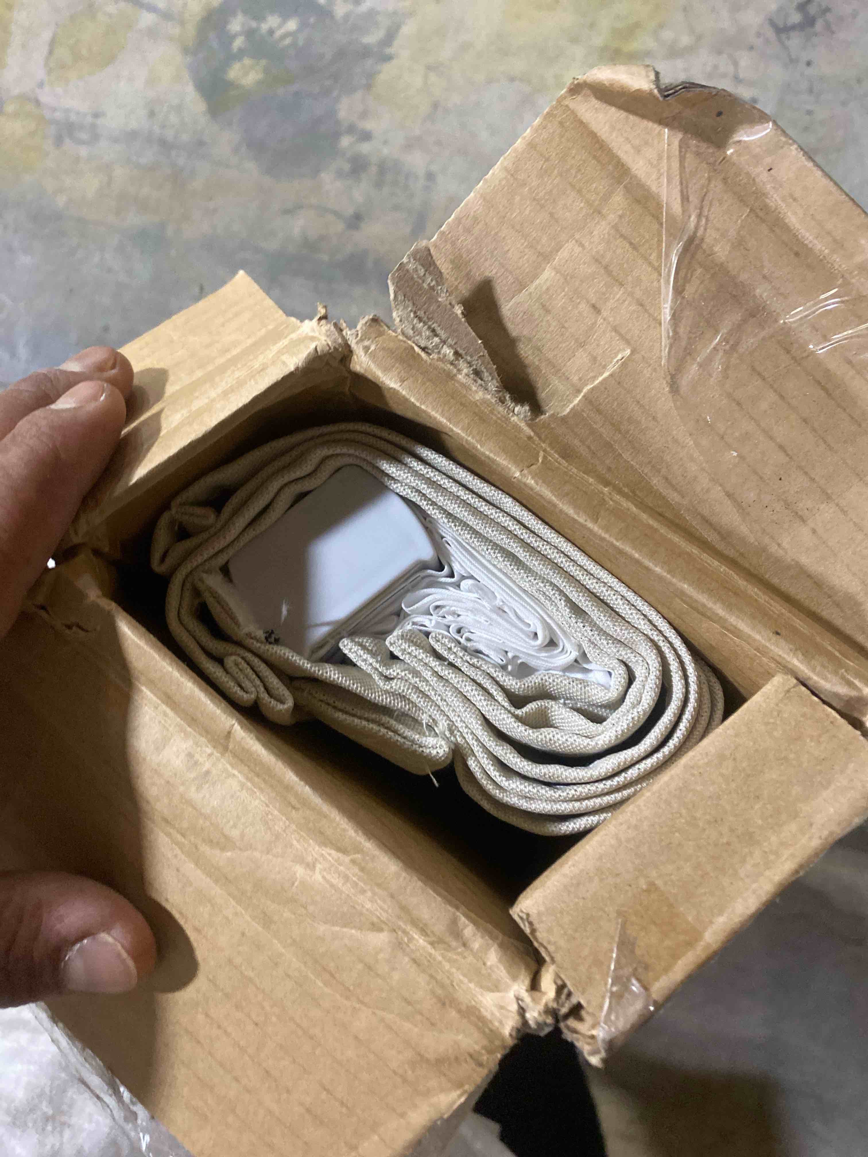 https://s3.amazonaws.com/lotting-images-prod/phillipi/TEA2232122_1752159425346.jpeg