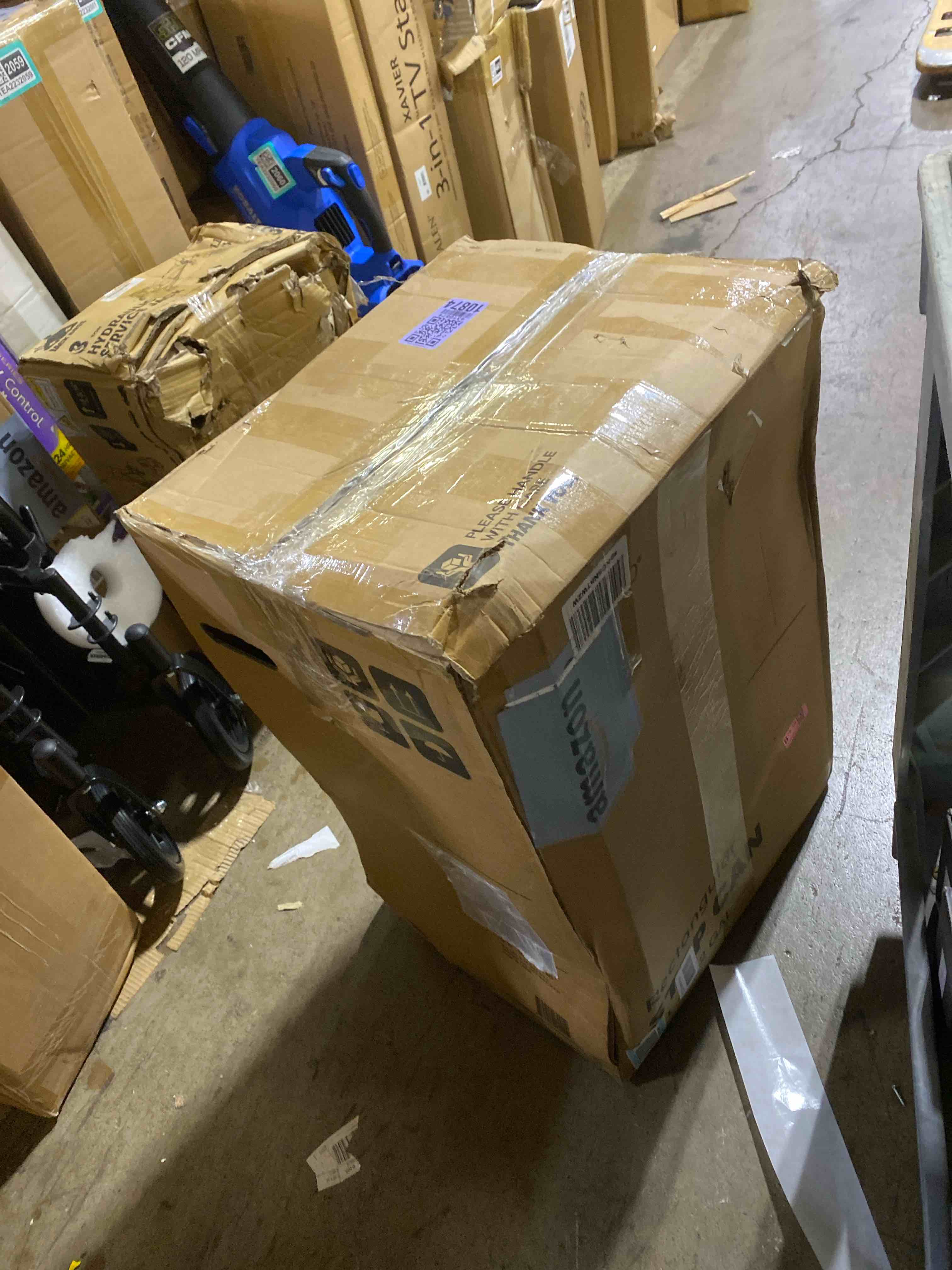 https://s3.amazonaws.com/lotting-images-prod/phillipi/TEA2232128_1752160449414.jpeg