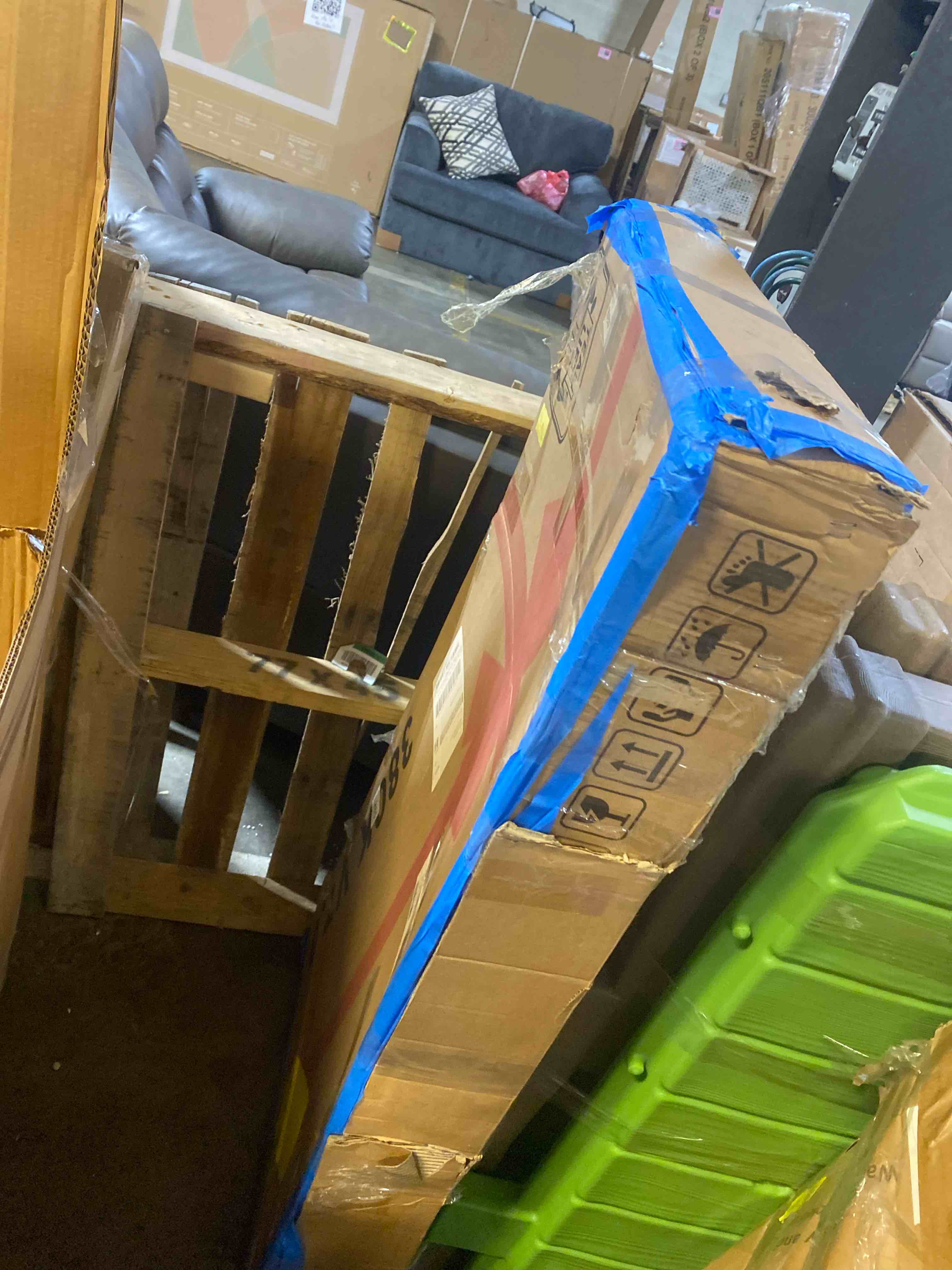 https://s3.amazonaws.com/lotting-images-prod/phillipi/TEA2232203_1752242728193.jpeg