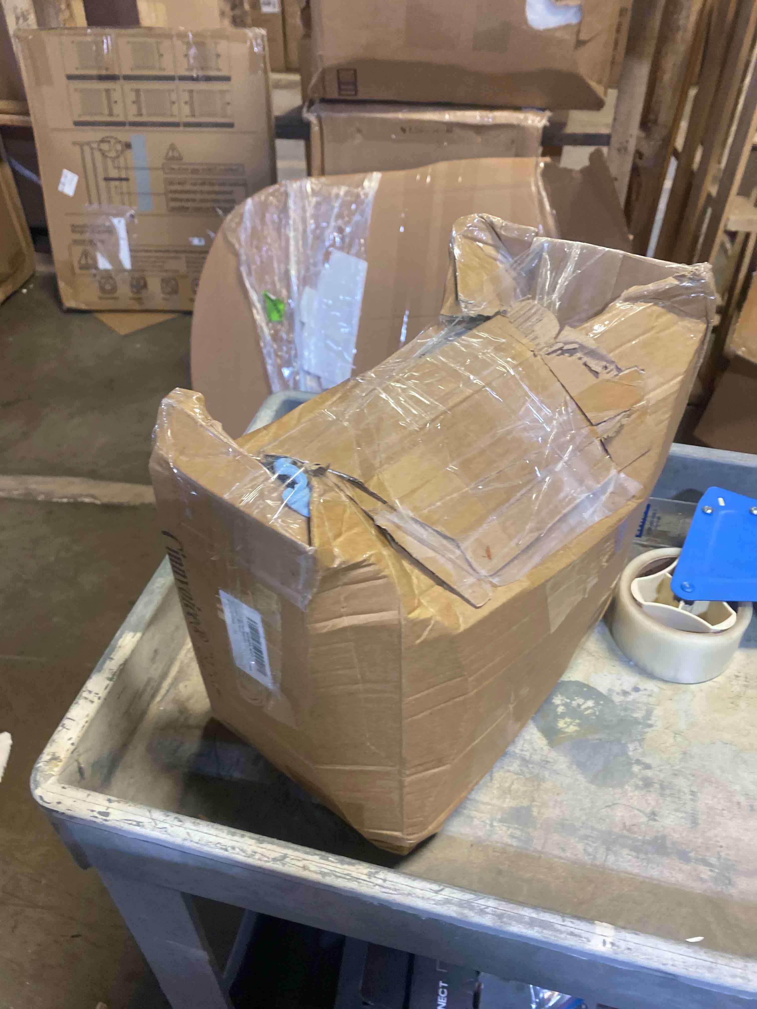 https://s3.amazonaws.com/lotting-images-prod/phillipi/TEA2232211_1752245150018.jpeg