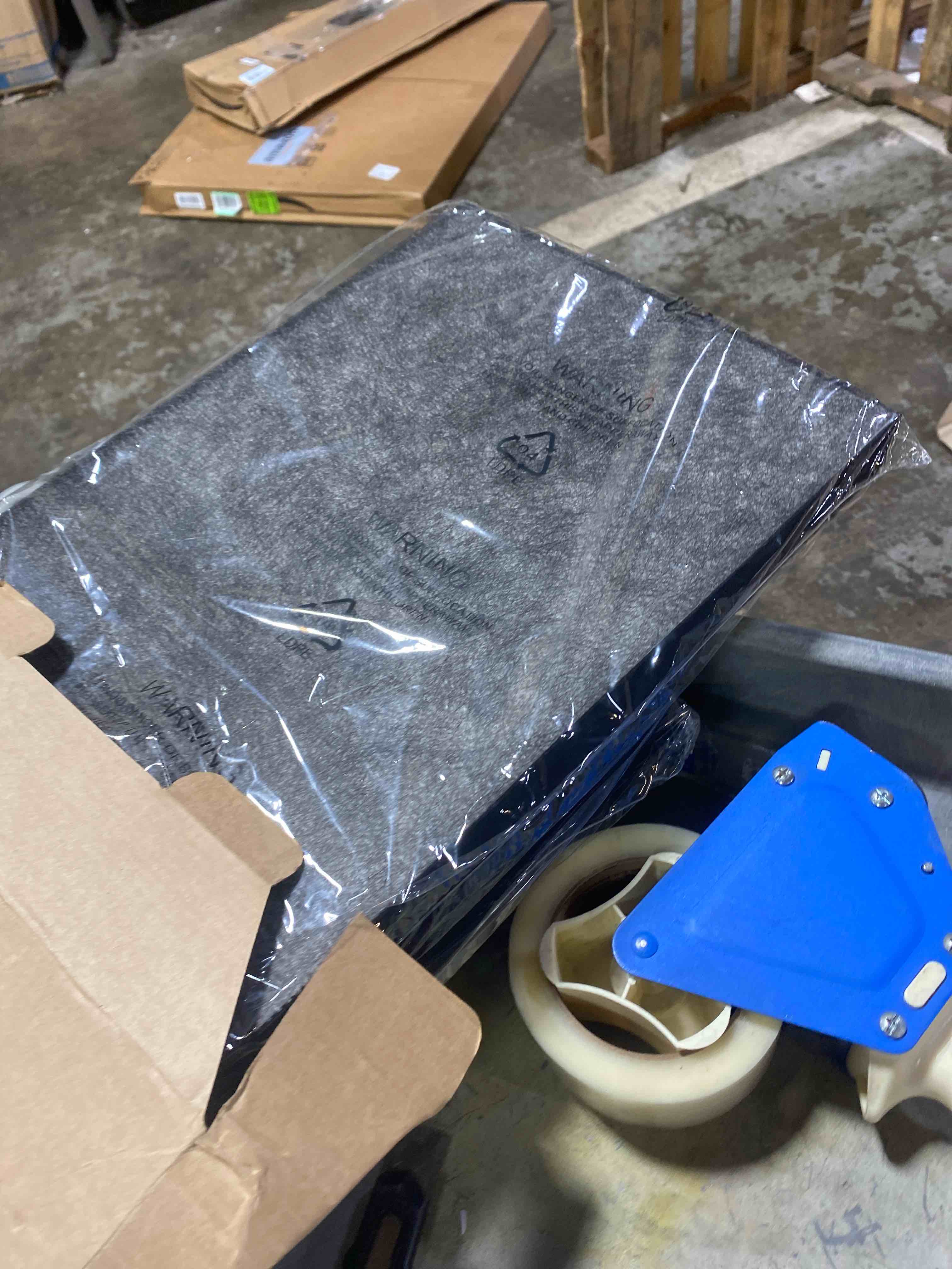 https://s3.amazonaws.com/lotting-images-prod/phillipi/TEA2232236_1752515298612.jpeg