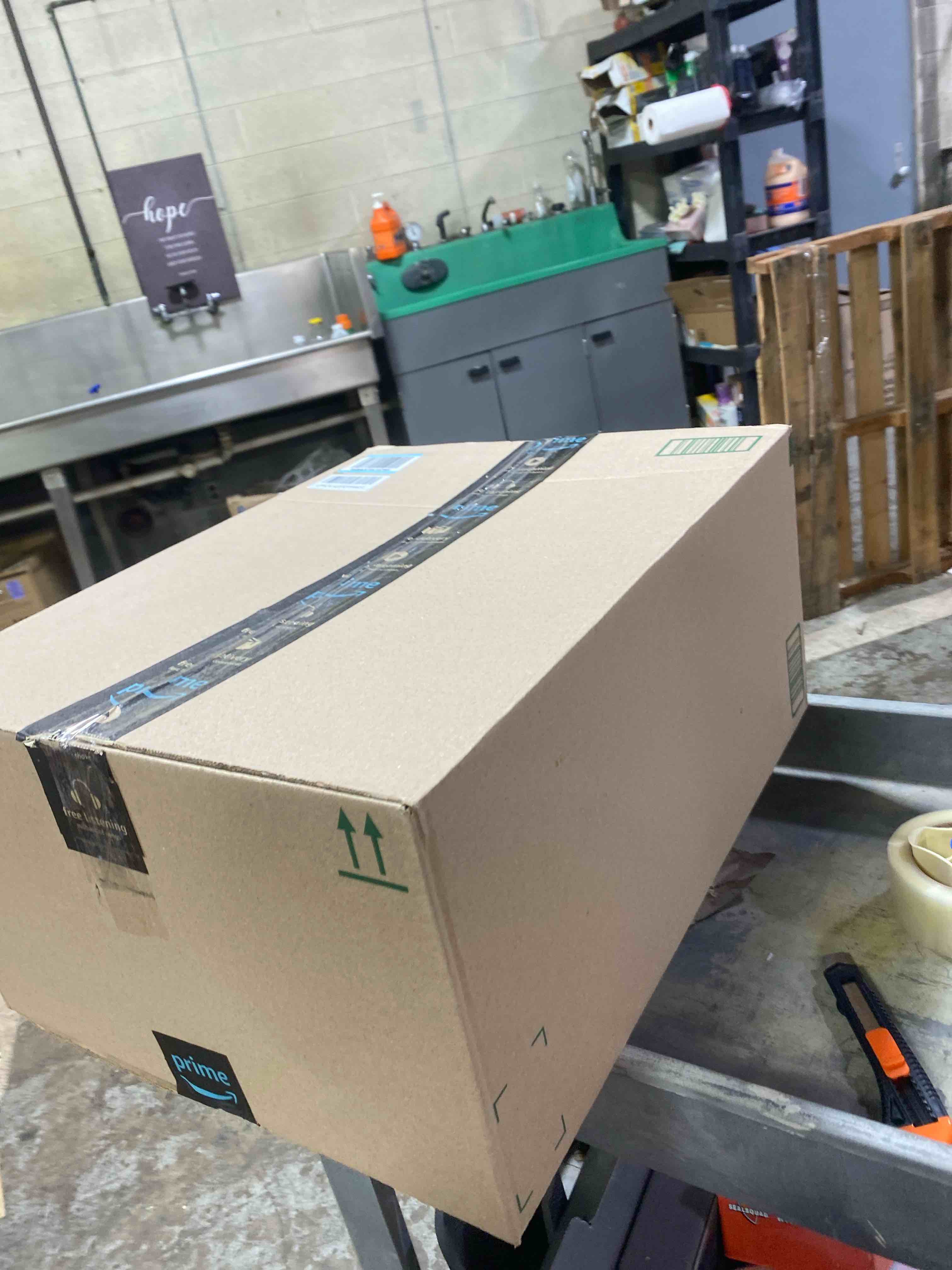 https://s3.amazonaws.com/lotting-images-prod/phillipi/TEA2232239_1752515547596.jpeg