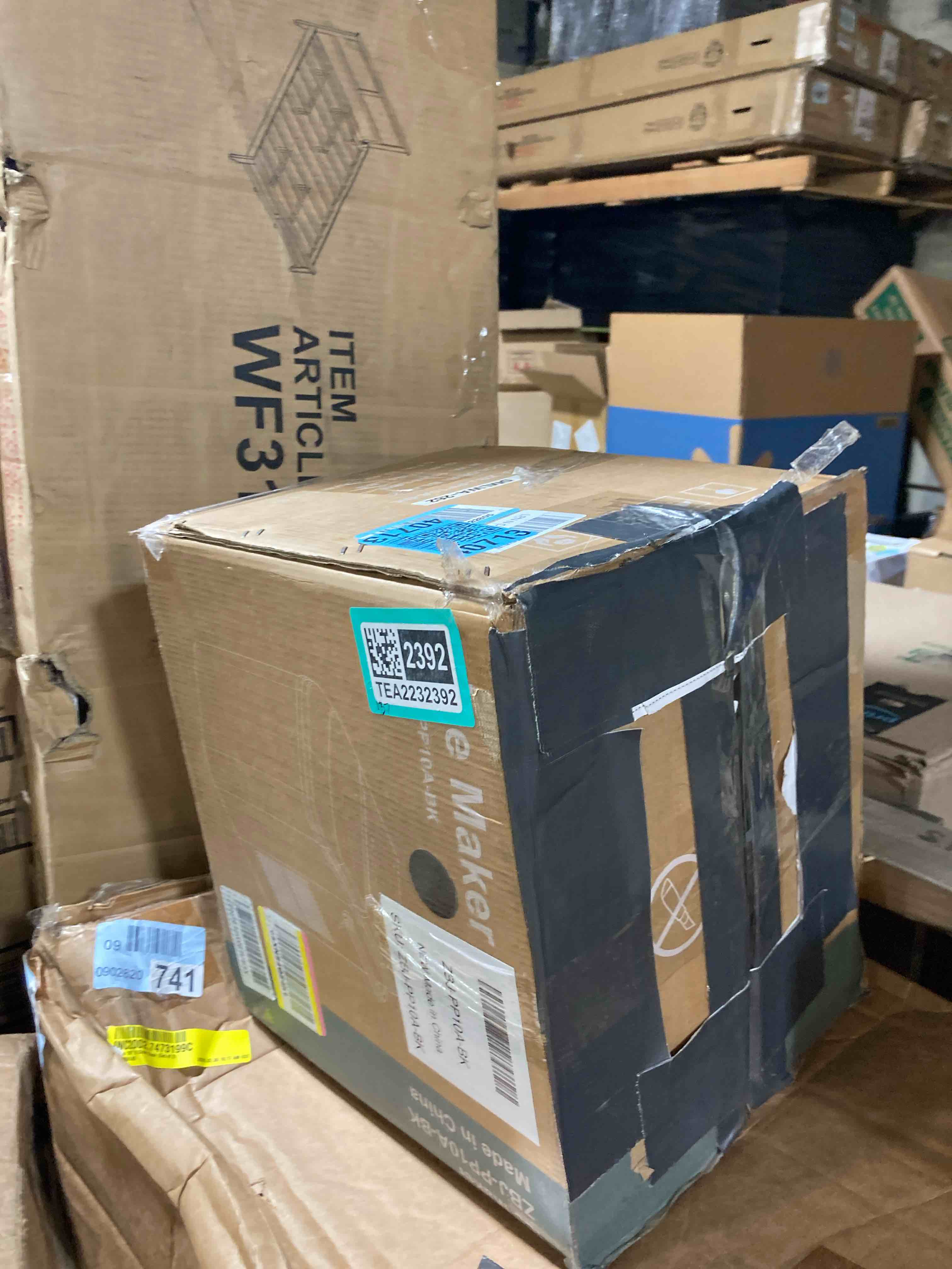 https://s3.amazonaws.com/lotting-images-prod/phillipi/TEA2232392_1752767502080.jpeg