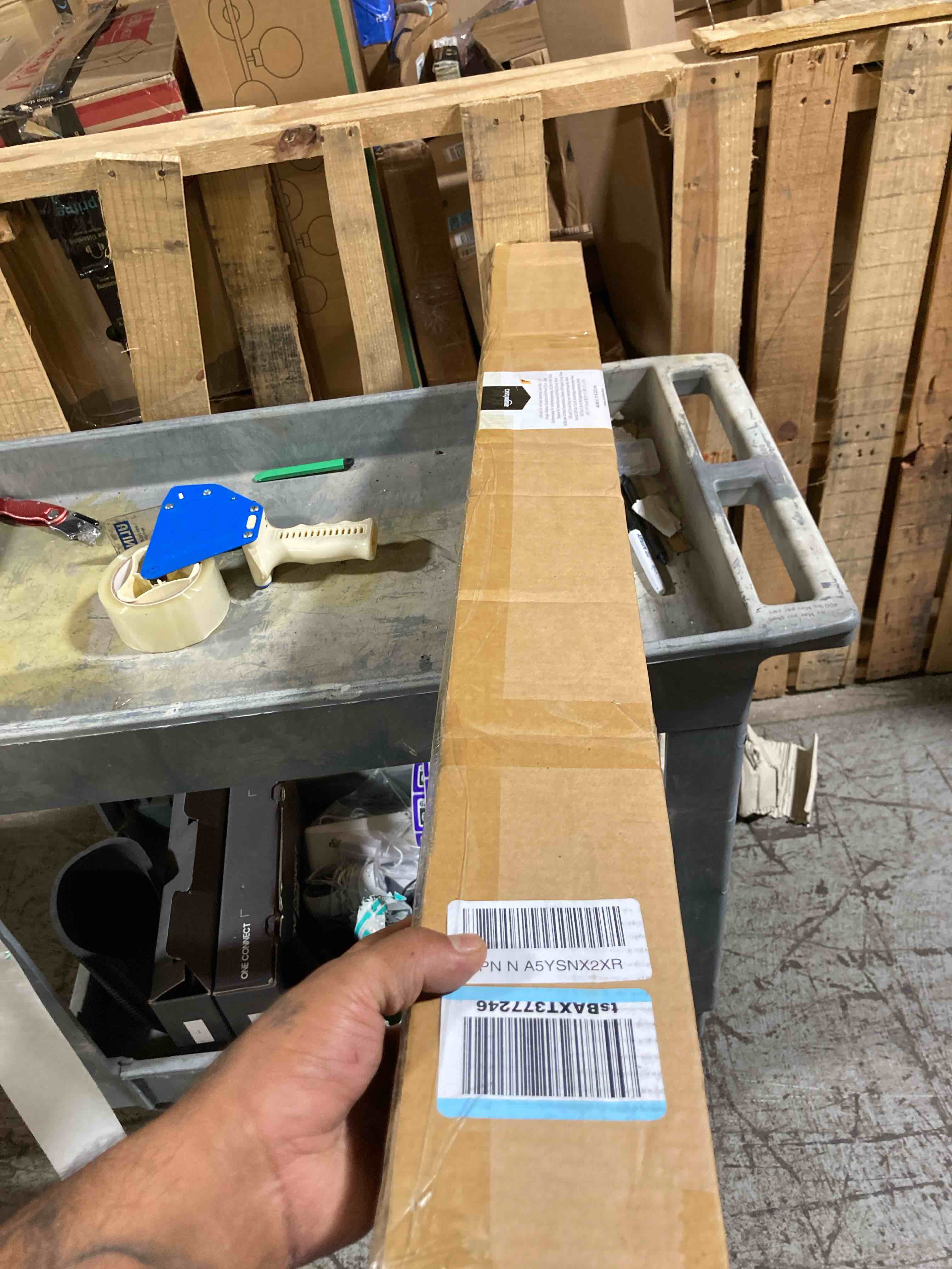 https://s3.amazonaws.com/lotting-images-prod/phillipi/TEA2232402_1752776282197.jpeg