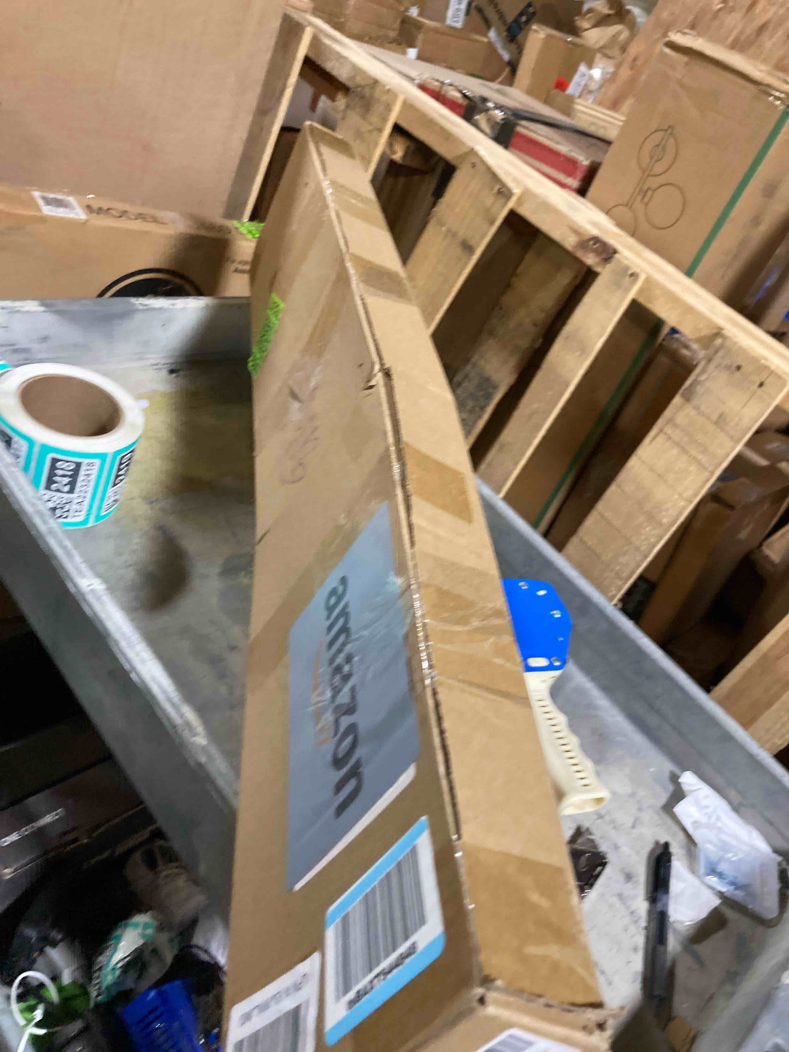 https://s3.amazonaws.com/lotting-images-prod/phillipi/TEA2232413_1752777882645.jpeg