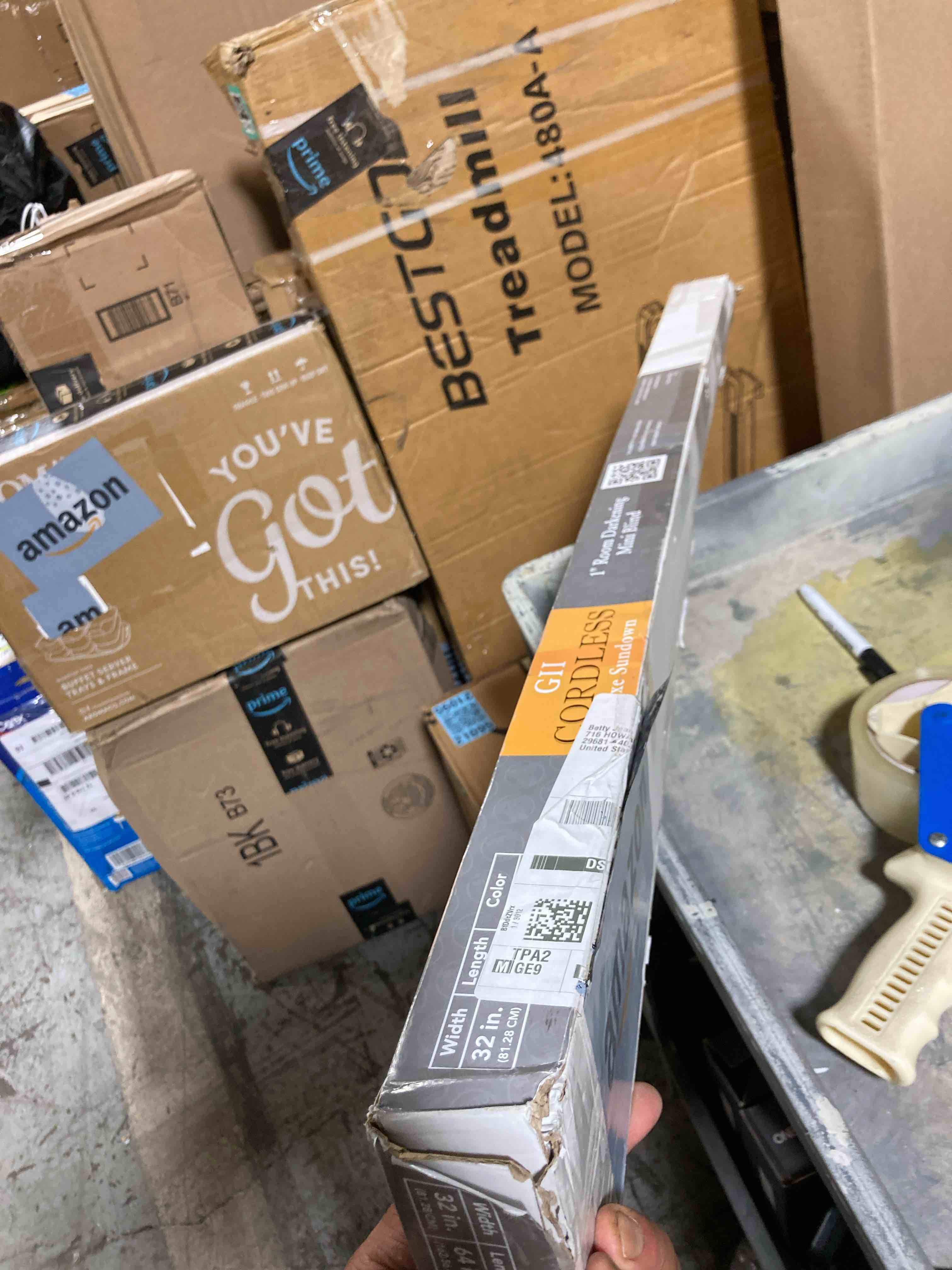 https://s3.amazonaws.com/lotting-images-prod/phillipi/TEA2232421_1752779762101.jpeg