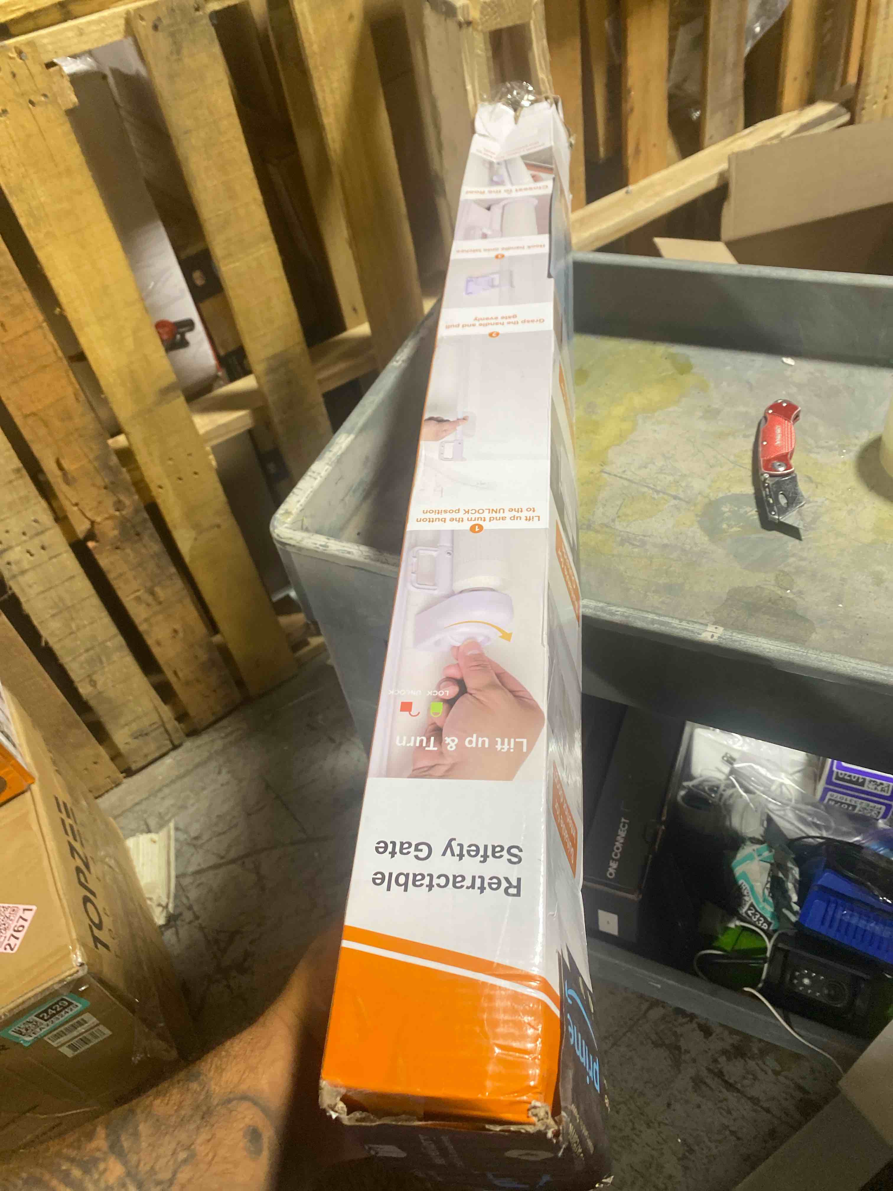 https://s3.amazonaws.com/lotting-images-prod/phillipi/TEA2232439_1752783859469.jpeg