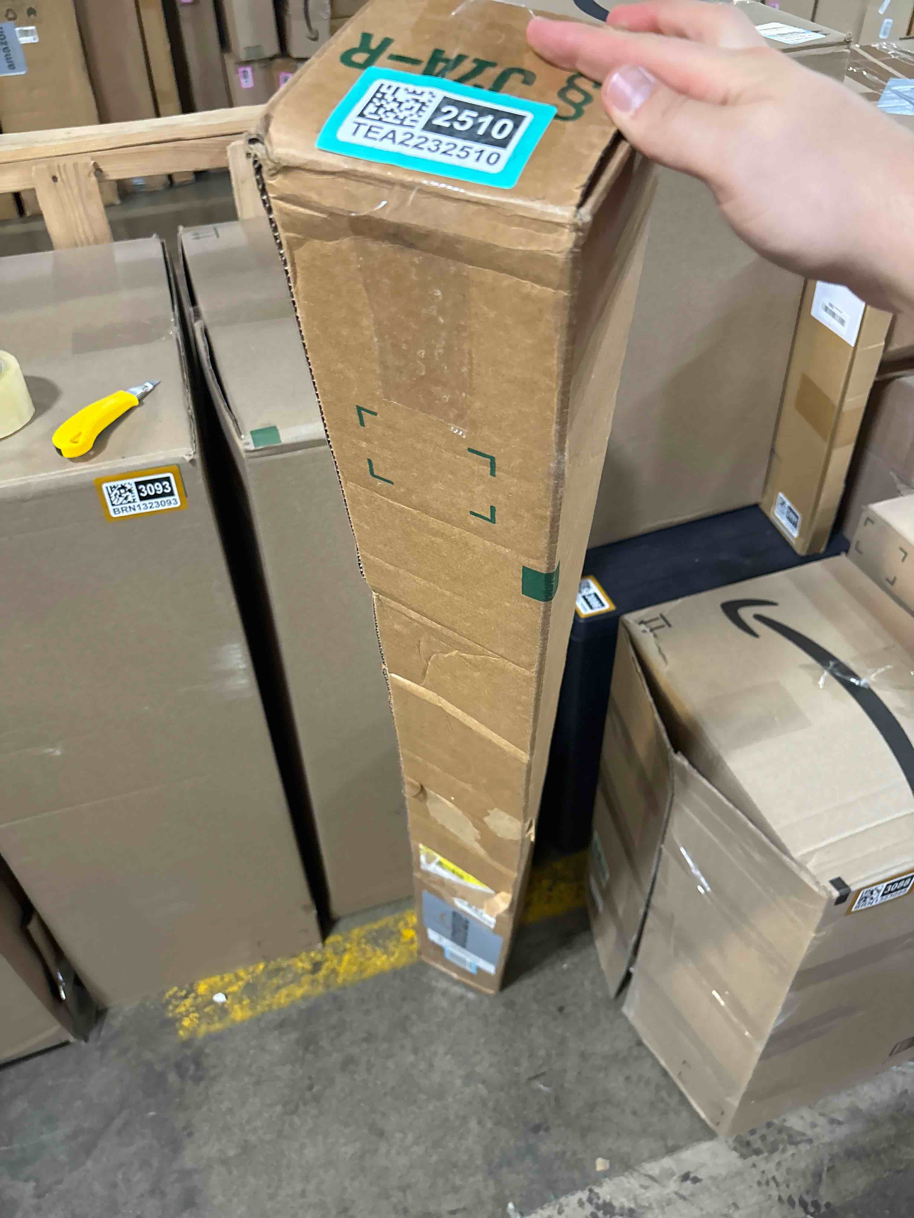 https://s3.amazonaws.com/lotting-images-prod/phillipi/TEA2232510_1755620301067.jpeg