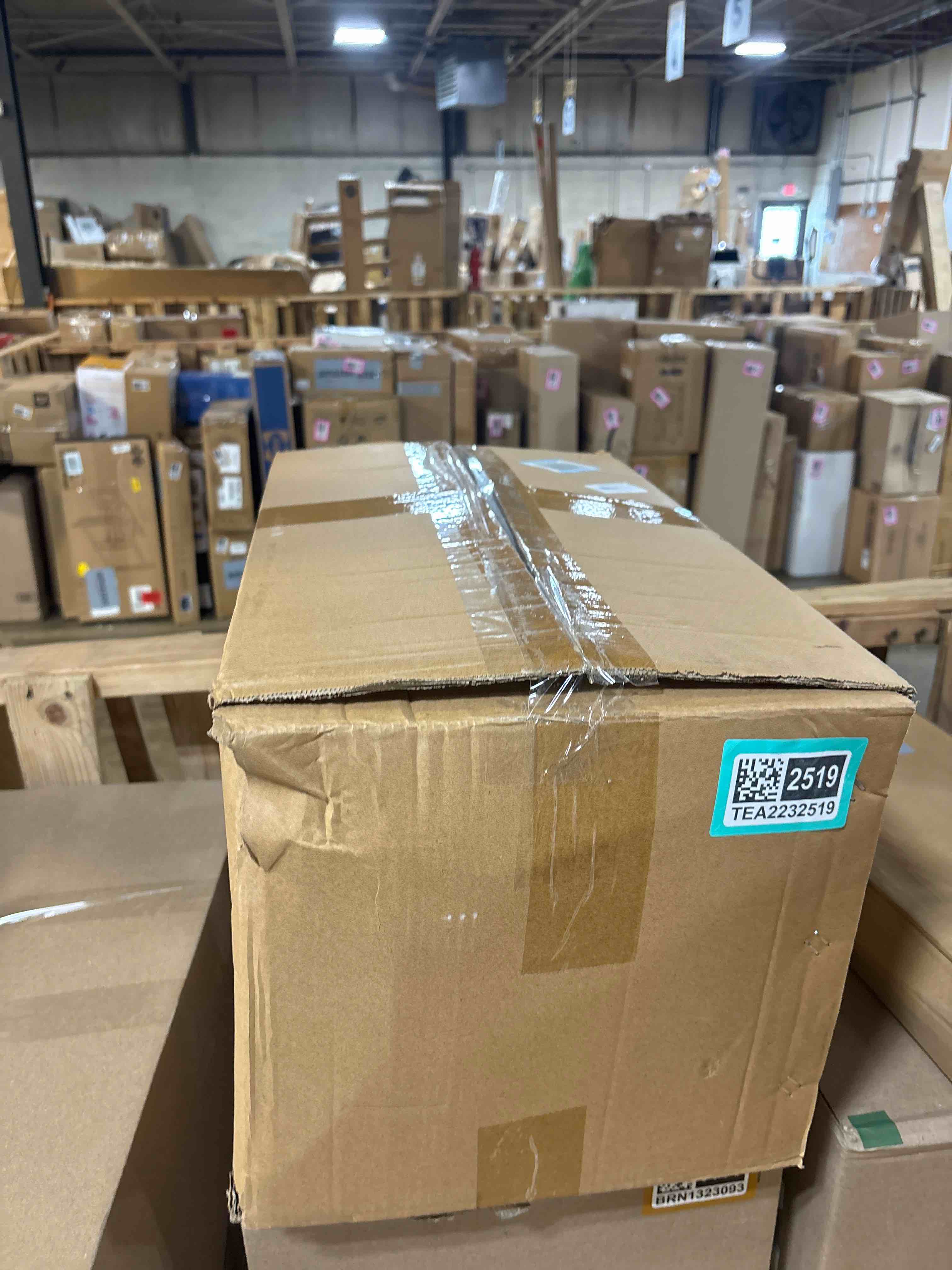 https://s3.amazonaws.com/lotting-images-prod/phillipi/TEA2232519_1755625910384.jpeg
