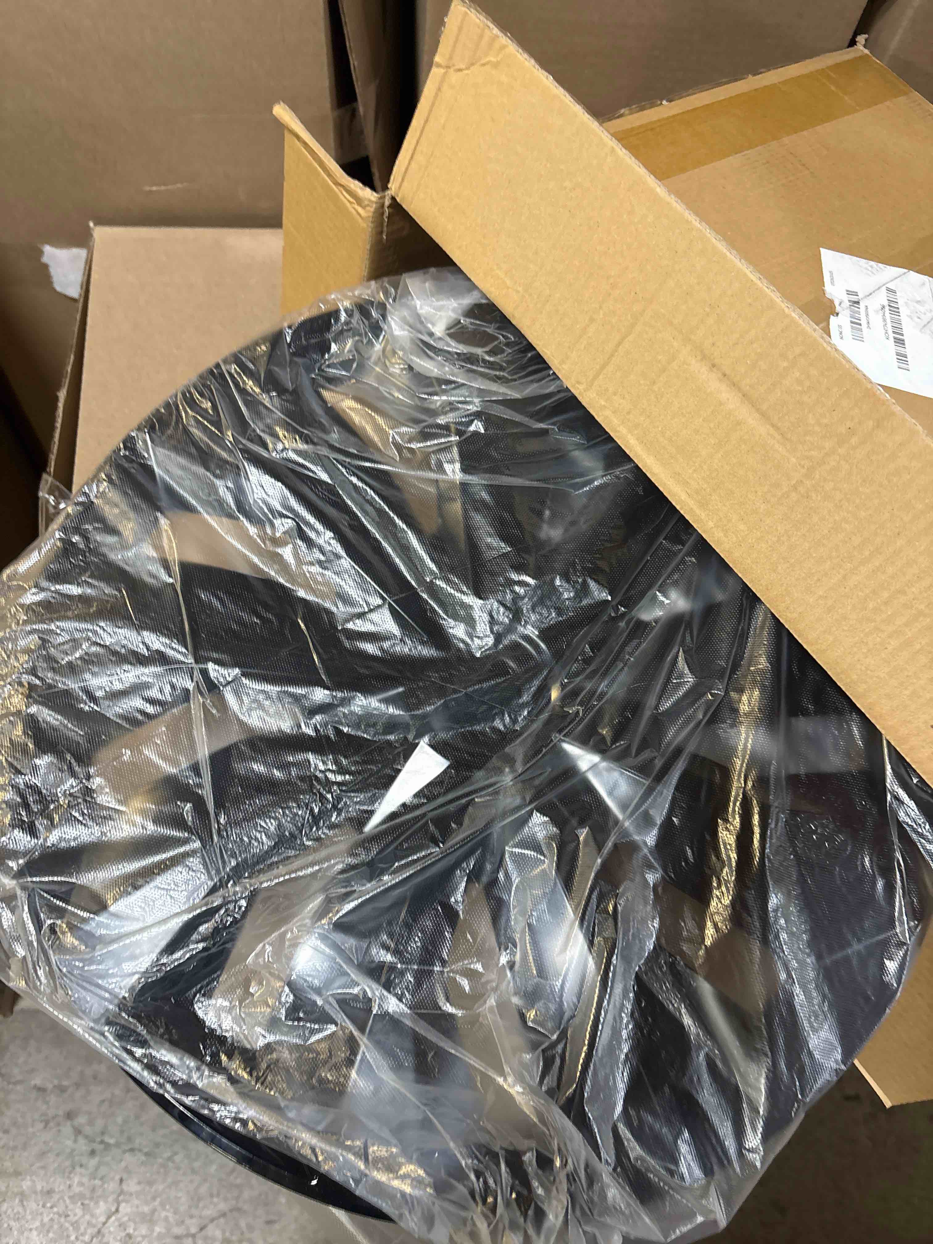 https://s3.amazonaws.com/lotting-images-prod/phillipi/TEA2232520_1755626018676.jpeg