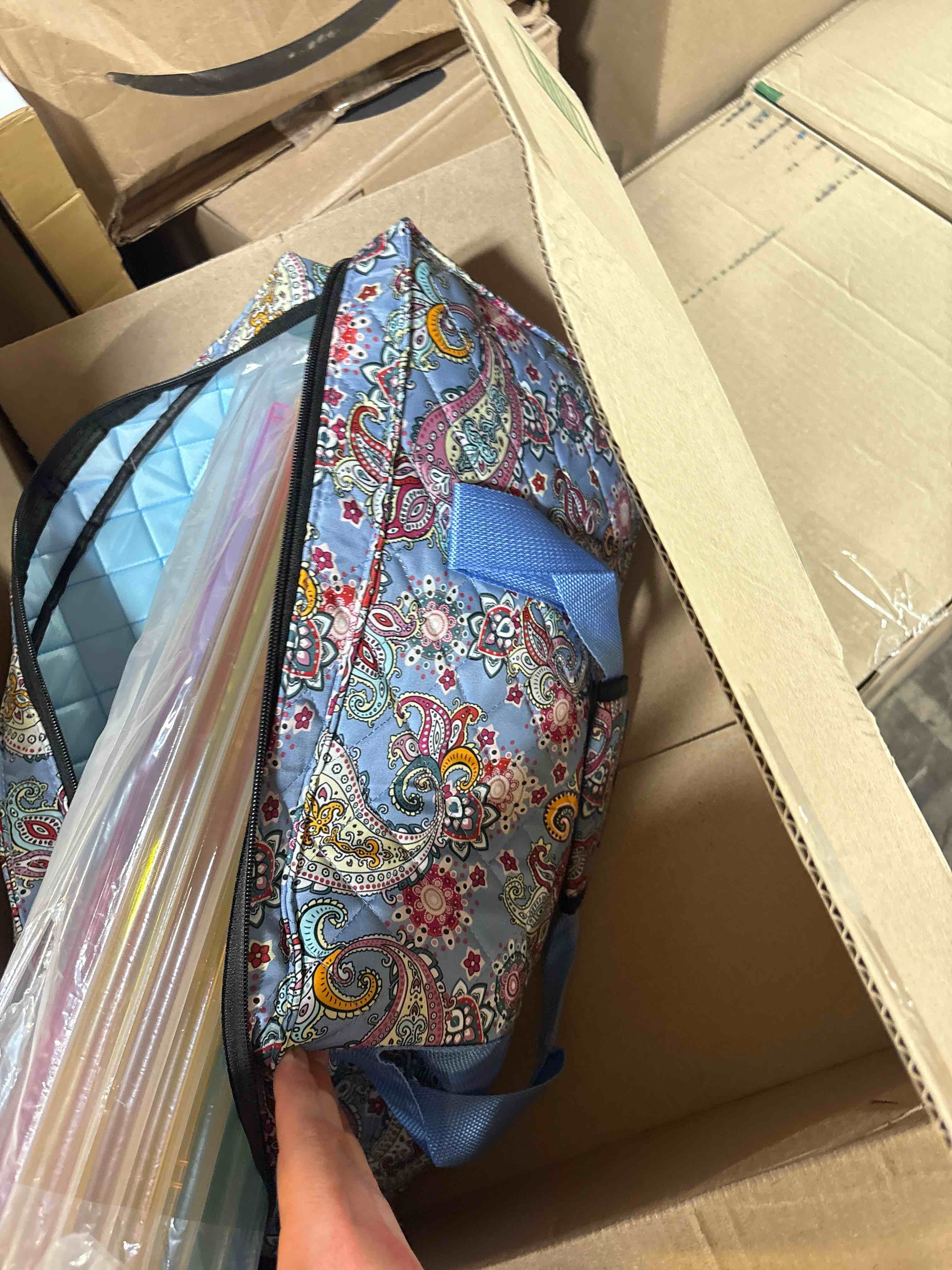 https://s3.amazonaws.com/lotting-images-prod/phillipi/TEA2232526_1755627303872.jpeg