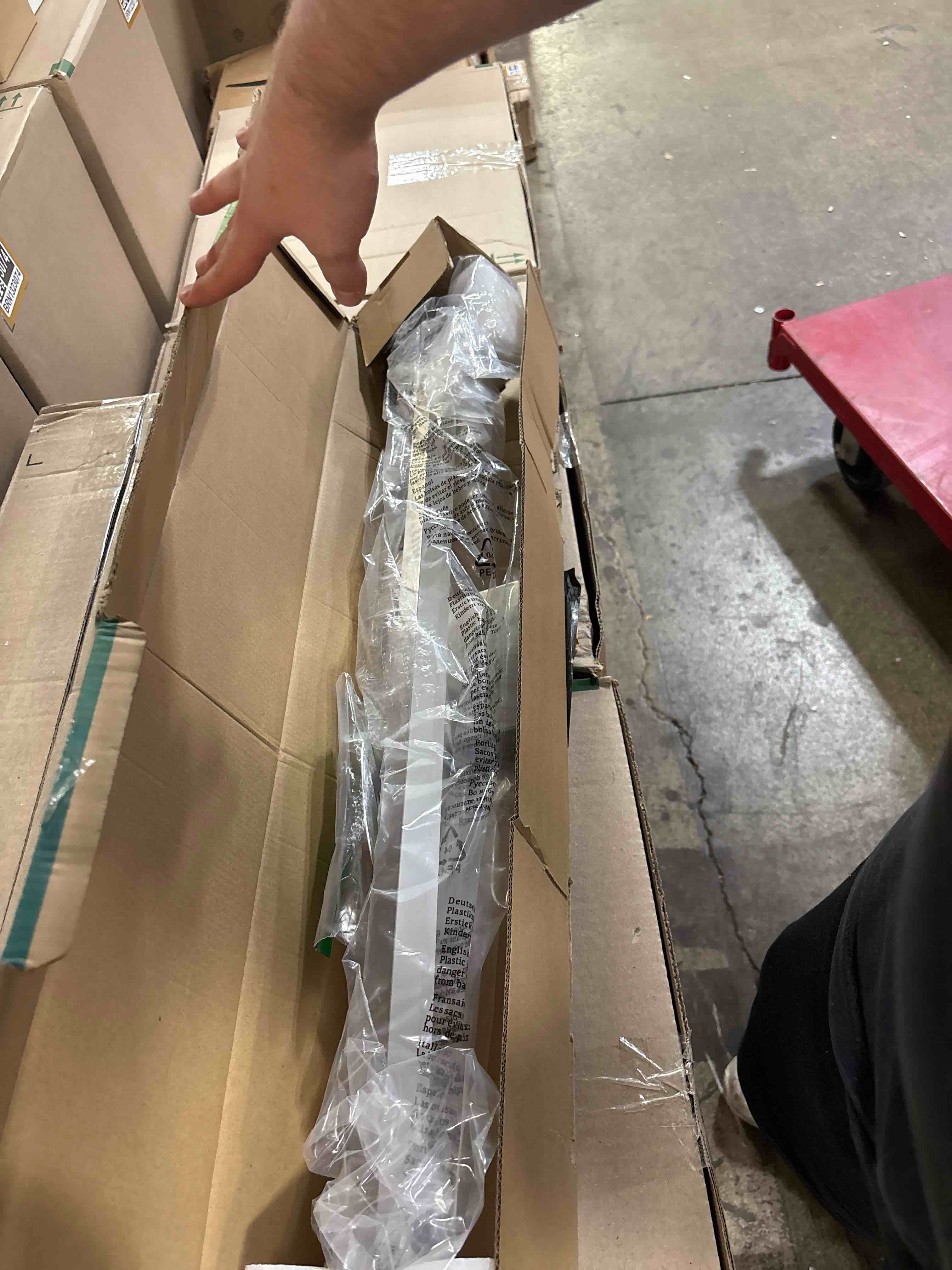 https://s3.amazonaws.com/lotting-images-prod/phillipi/TEA2232528_1755627584269.jpeg