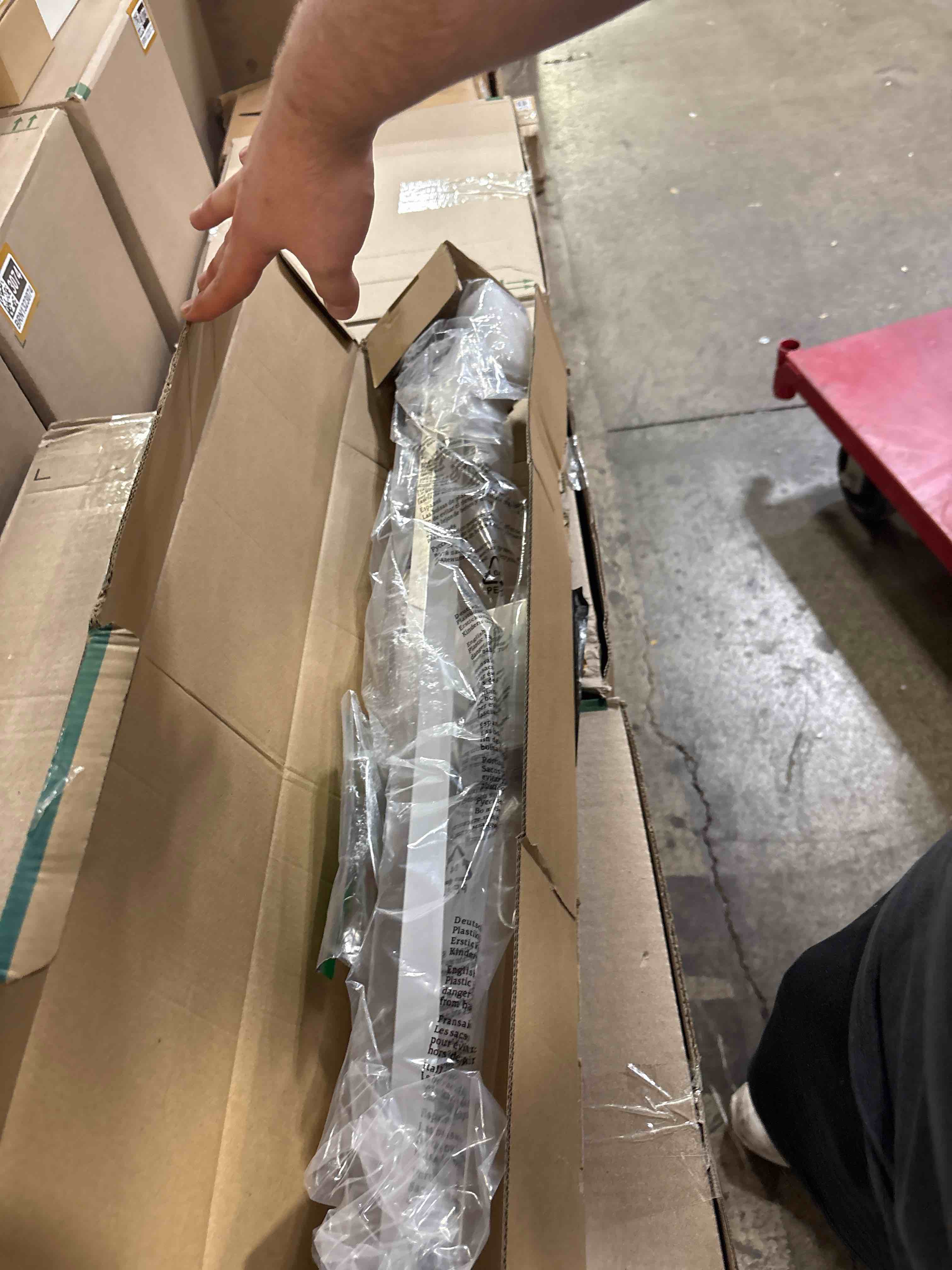 https://s3.amazonaws.com/lotting-images-prod/phillipi/TEA2232528_1755627585278.jpeg