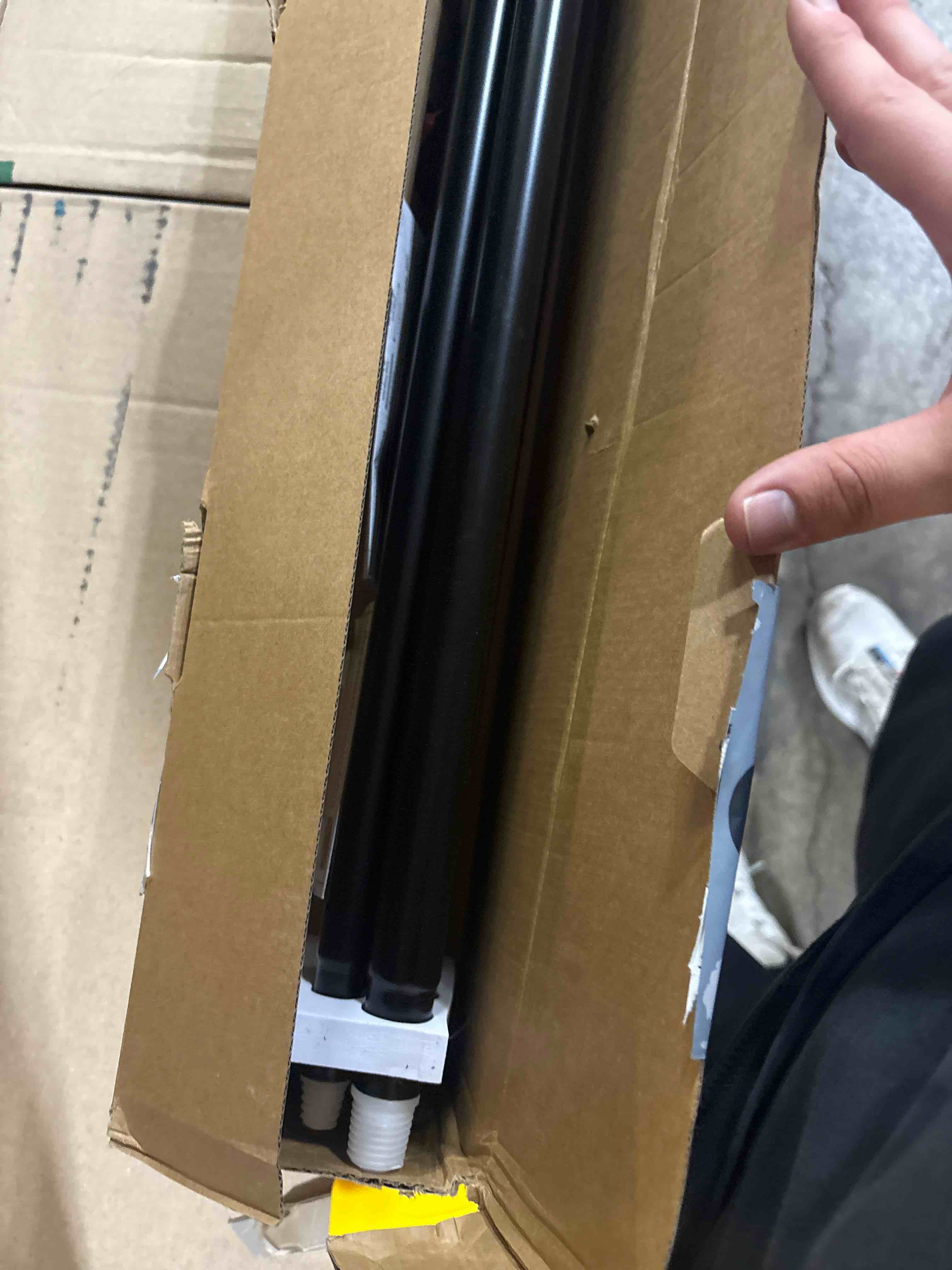 https://s3.amazonaws.com/lotting-images-prod/phillipi/TEA2232529_1755628217365.jpeg