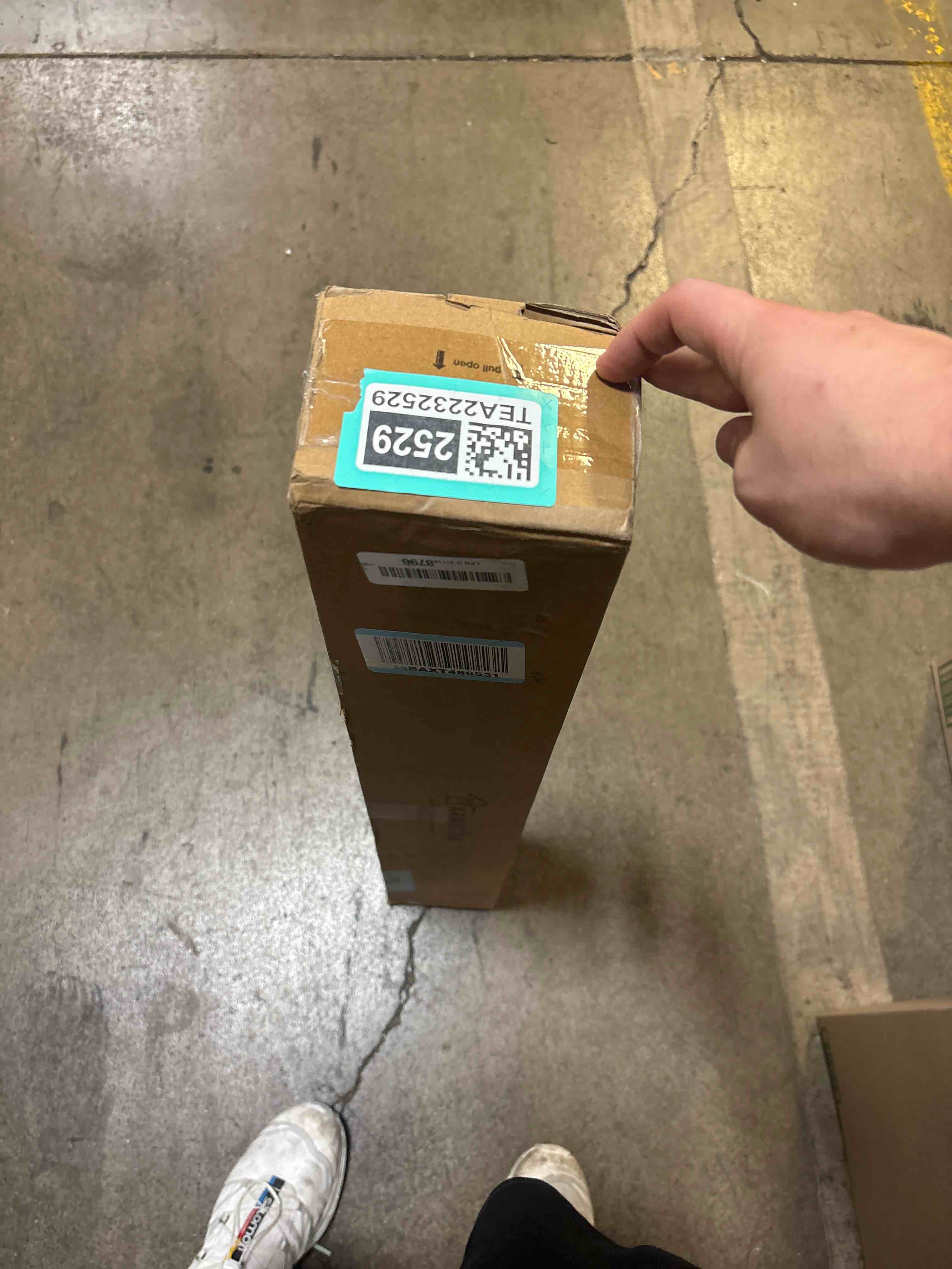 https://s3.amazonaws.com/lotting-images-prod/phillipi/TEA2232529_1755628312410.jpeg