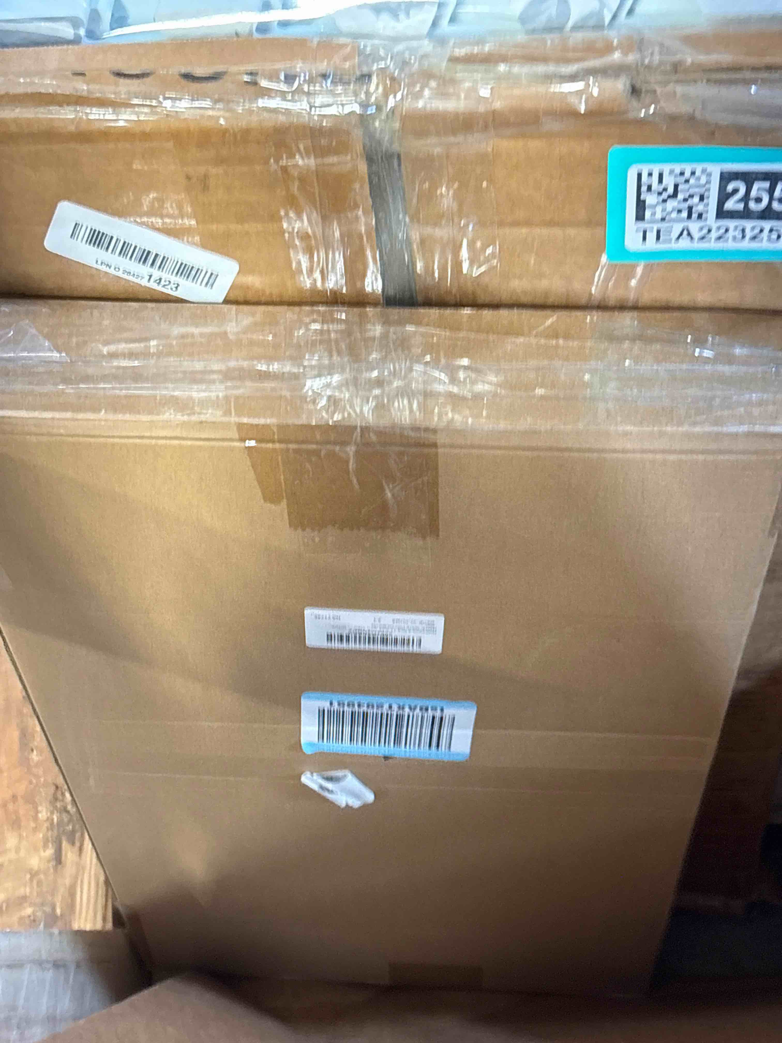 https://s3.amazonaws.com/lotting-images-prod/phillipi/TEA2232569_1755703301219.jpeg