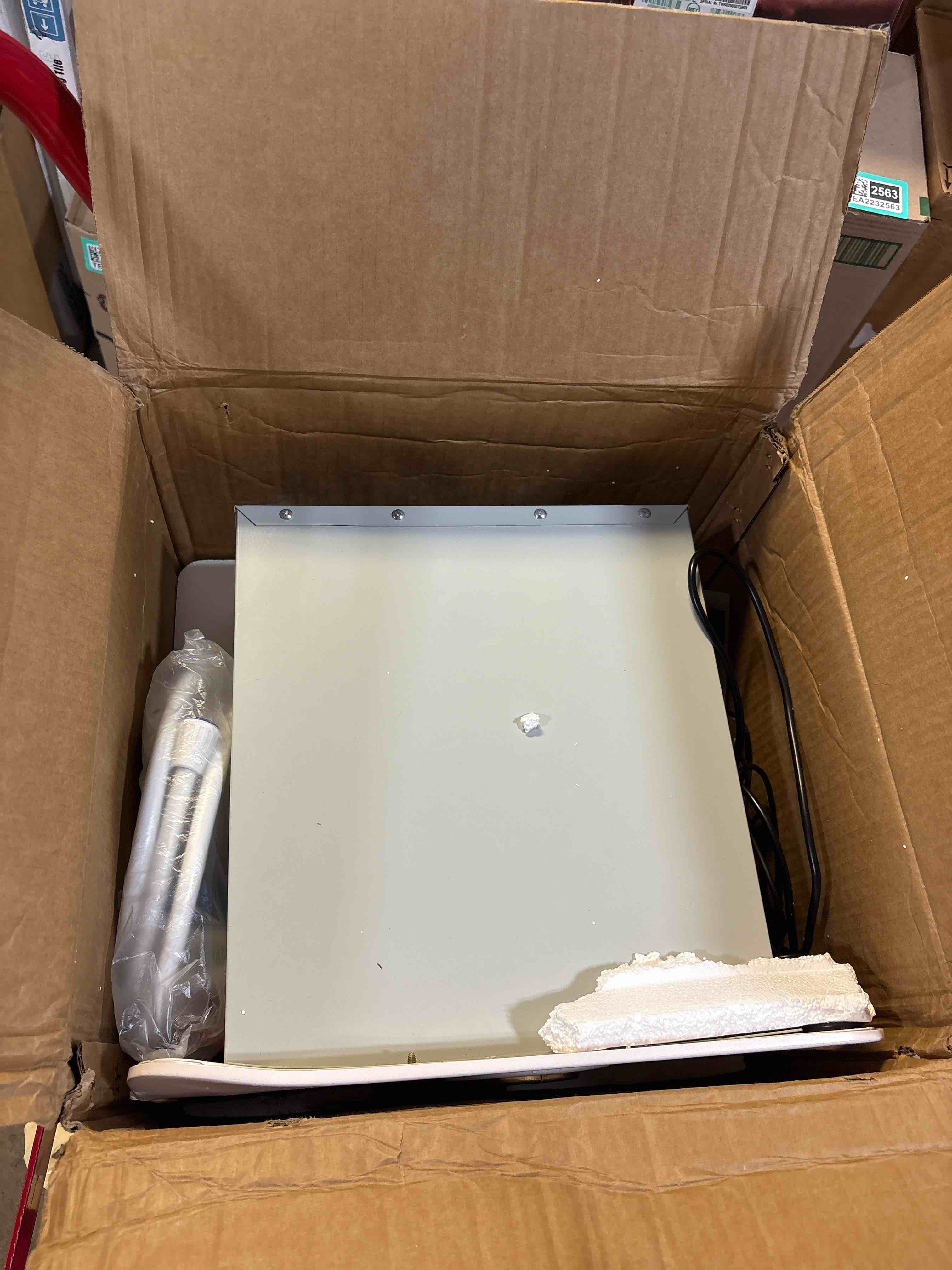 https://s3.amazonaws.com/lotting-images-prod/phillipi/TEA2232594_1755710524477.jpeg