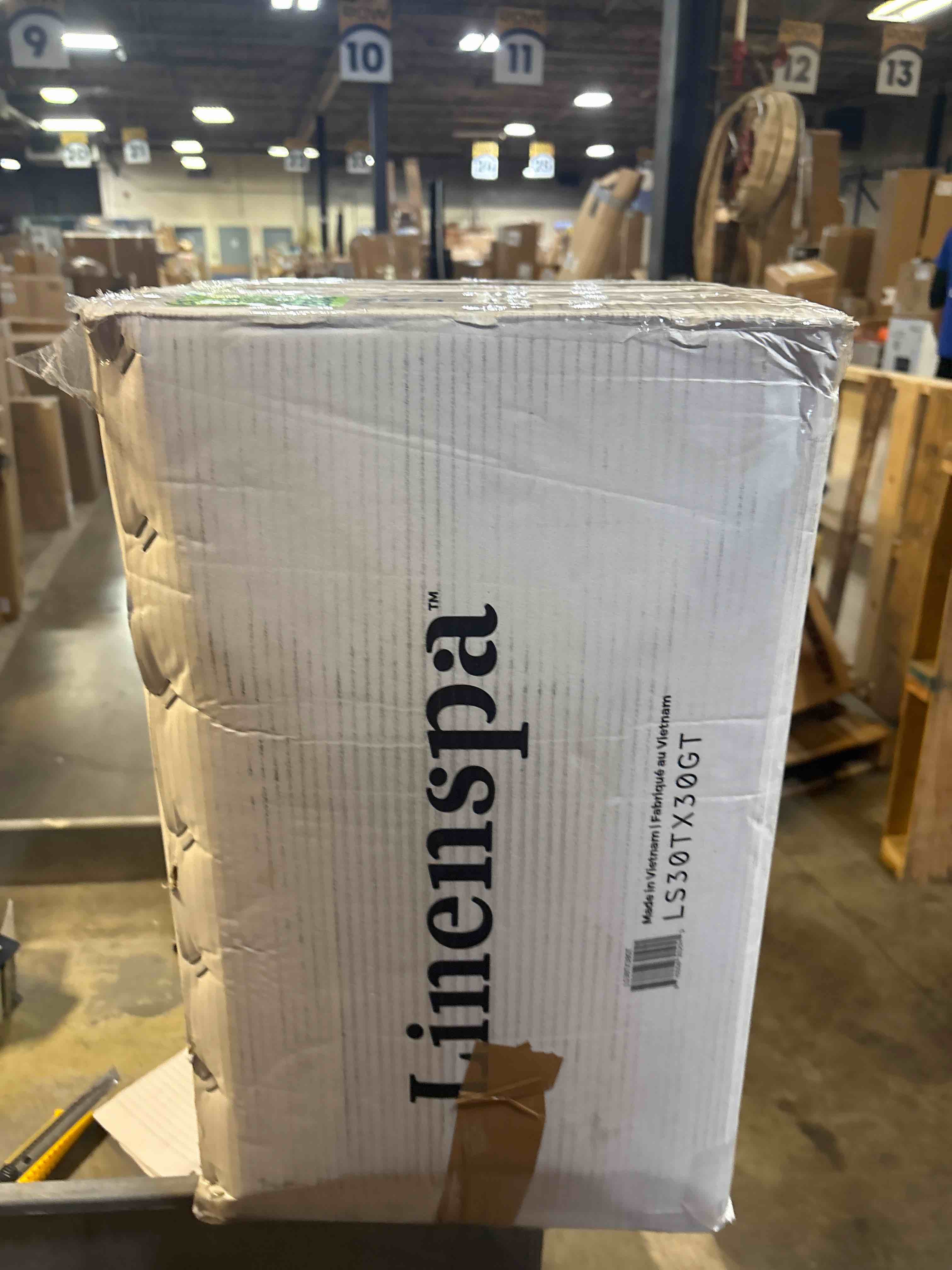 https://s3.amazonaws.com/lotting-images-prod/phillipi/TEA2232602_1755870399974.jpeg
