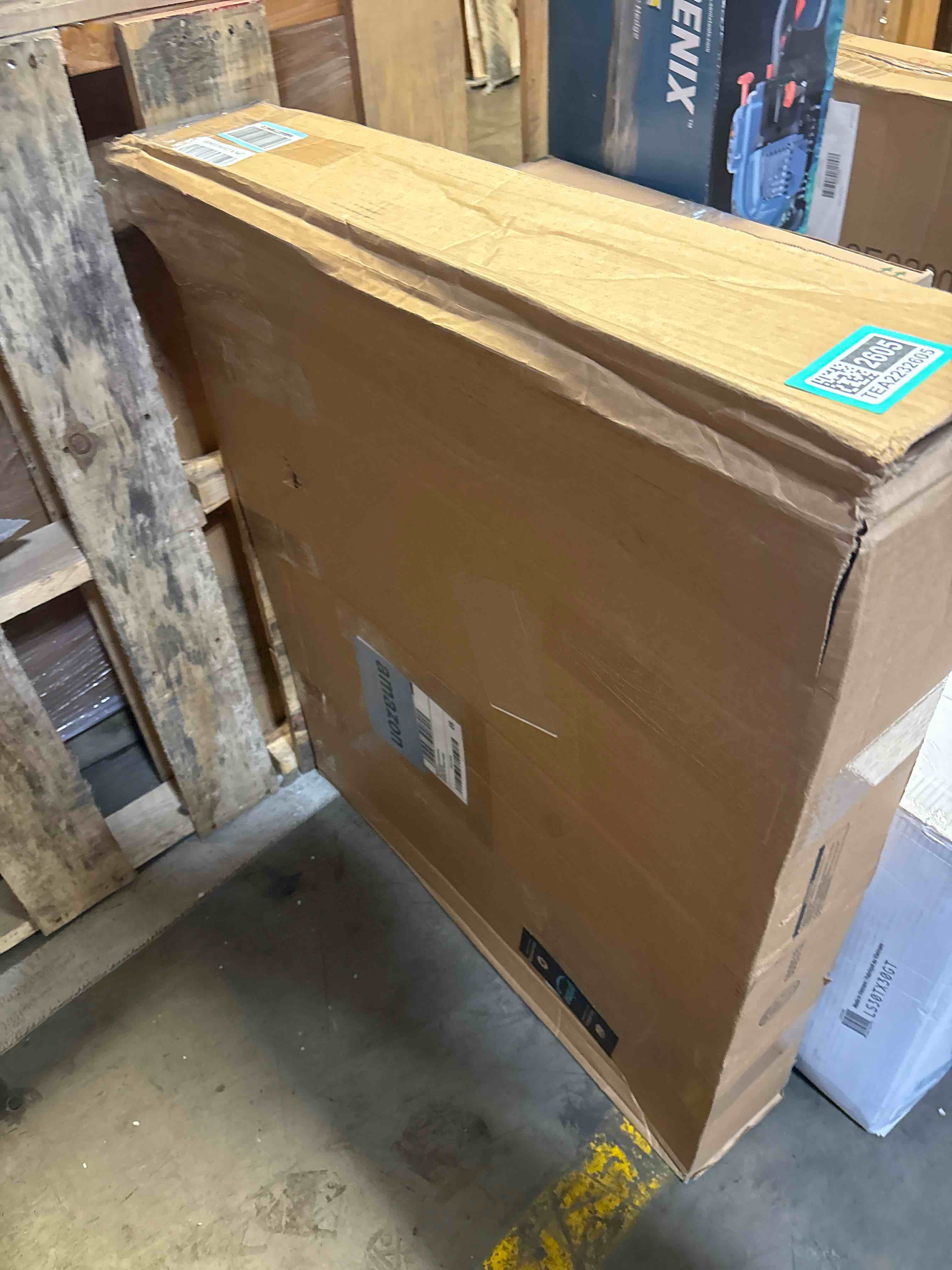 https://s3.amazonaws.com/lotting-images-prod/phillipi/TEA2232605_1755871119831.jpeg