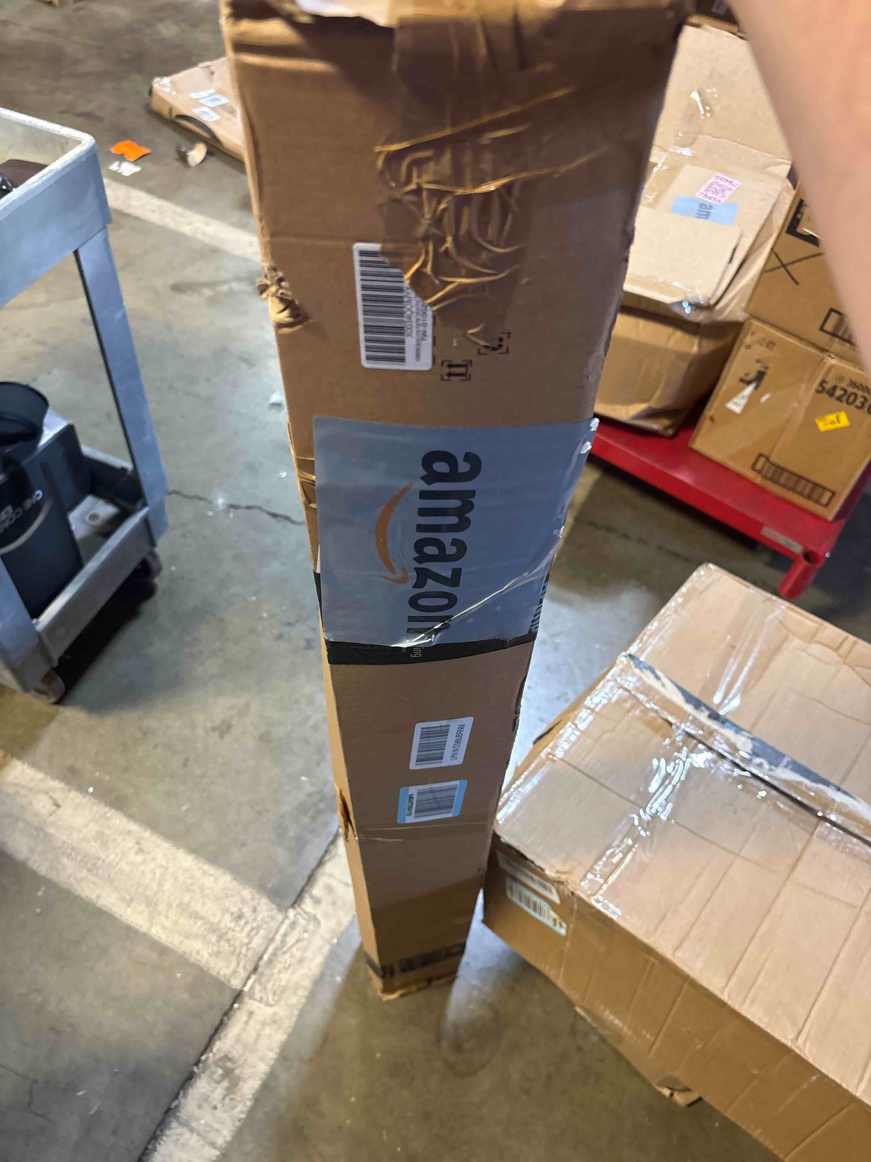 https://s3.amazonaws.com/lotting-images-prod/phillipi/TEA2232614_1755873671999.jpeg