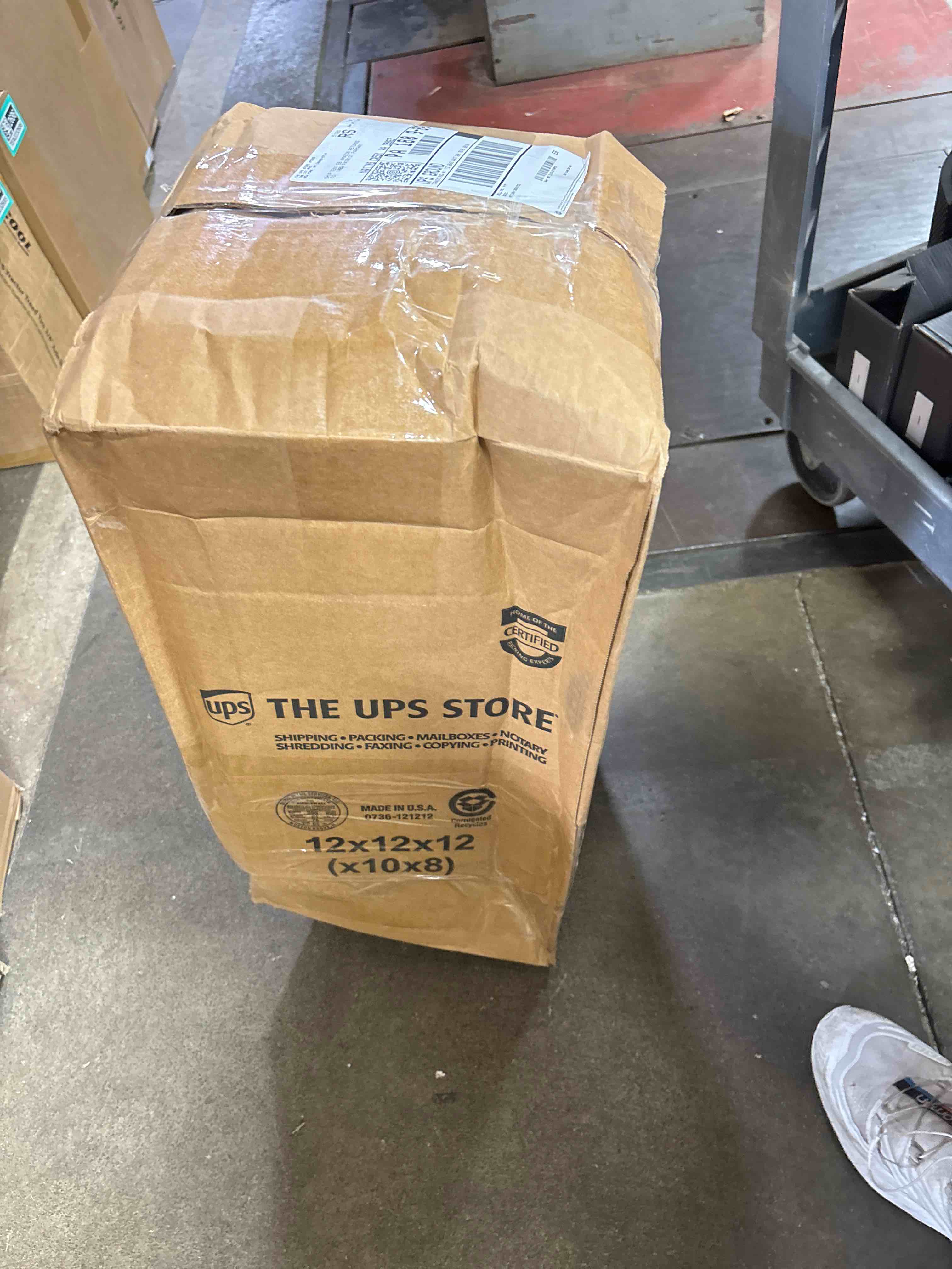 https://s3.amazonaws.com/lotting-images-prod/phillipi/TEA2232709_1756322812951.jpeg