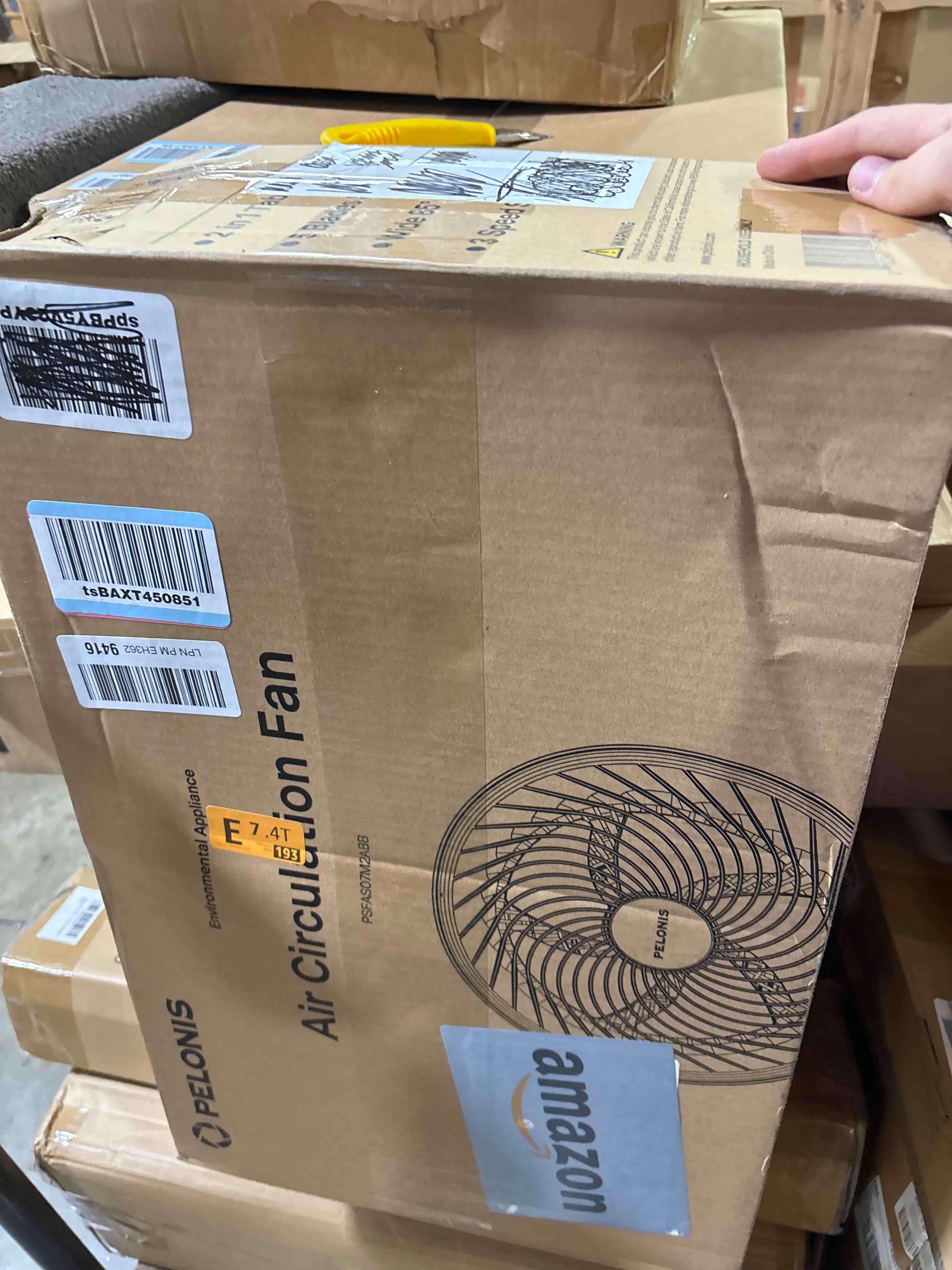 https://s3.amazonaws.com/lotting-images-prod/phillipi/TEA2232716_1756323632734.jpeg
