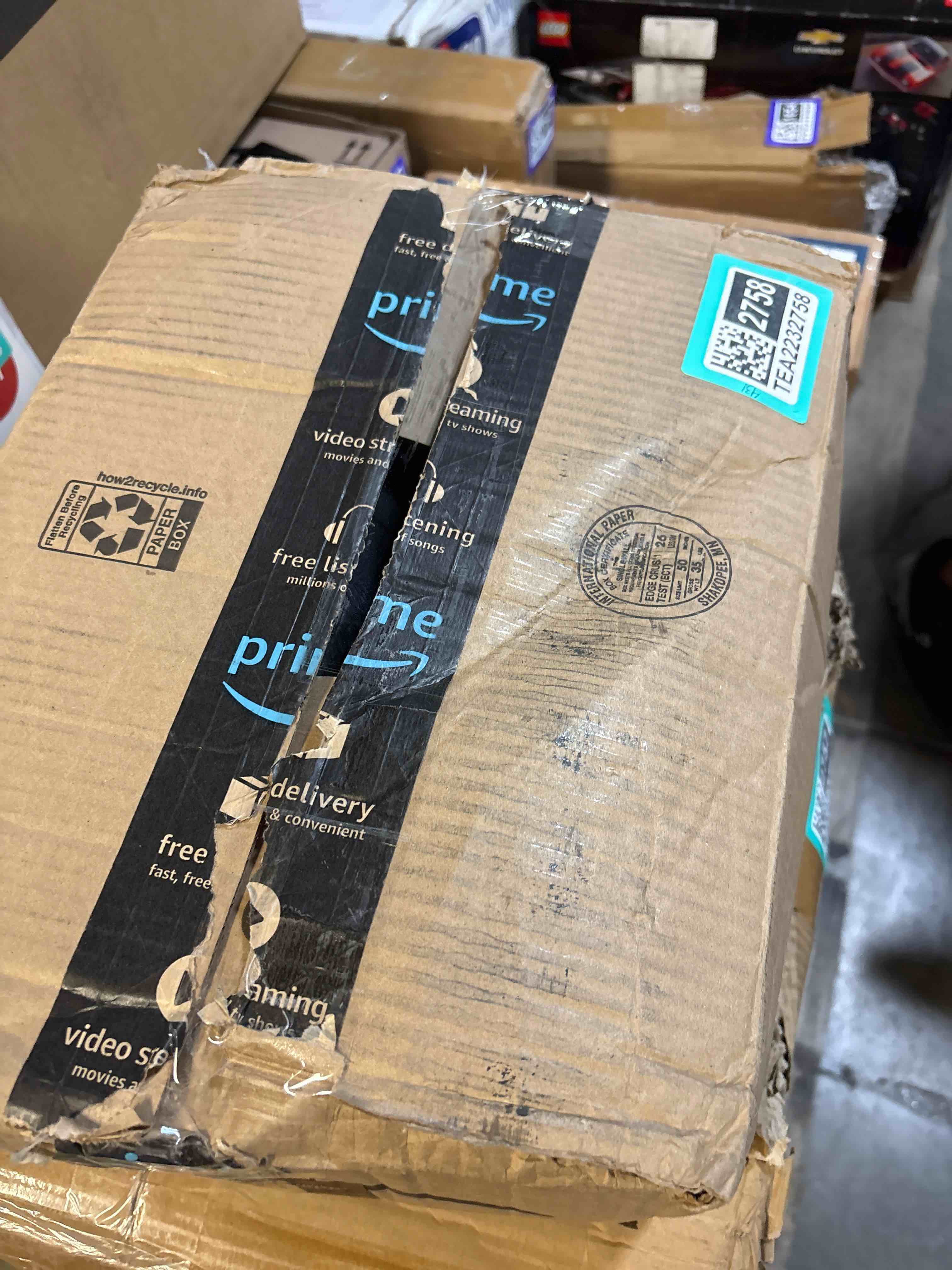 https://s3.amazonaws.com/lotting-images-prod/phillipi/TEA2232758_1756912035328.jpeg