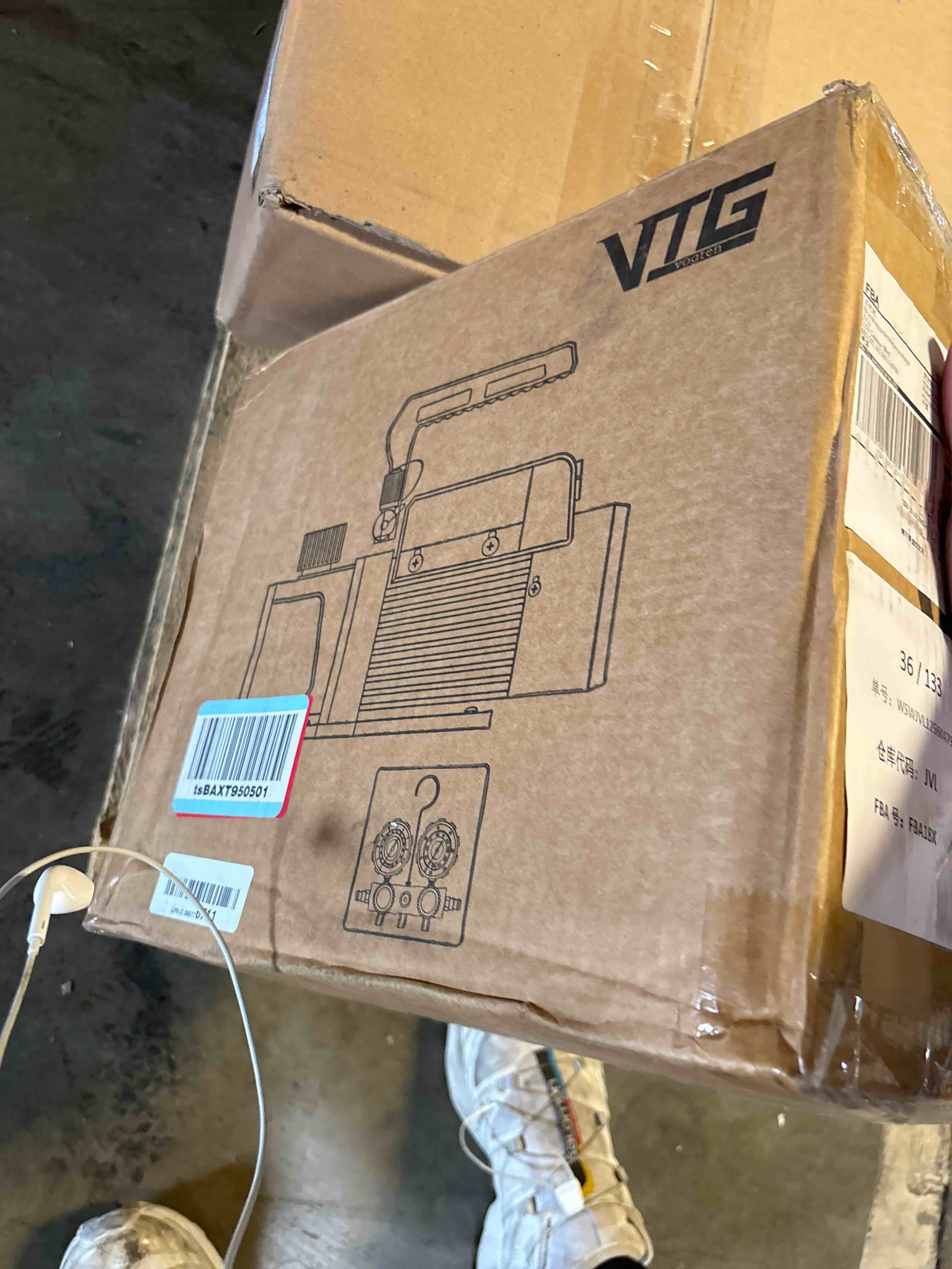 https://s3.amazonaws.com/lotting-images-prod/phillipi/TEA2232794_1756919906033.jpeg