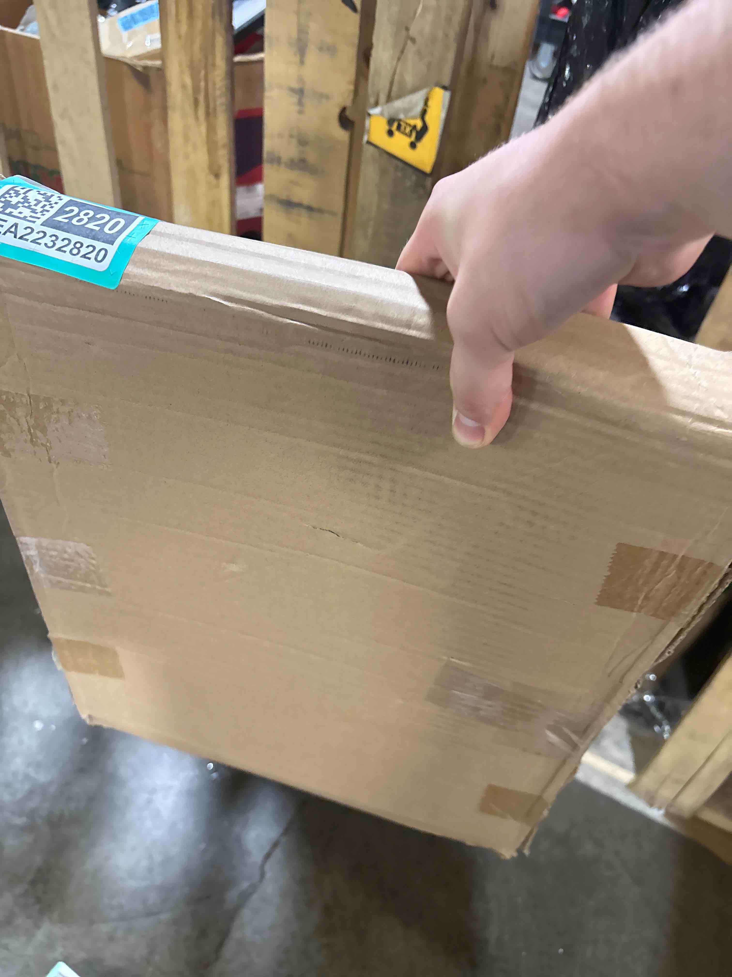 https://s3.amazonaws.com/lotting-images-prod/phillipi/TEA2232820_1757349884591.jpeg