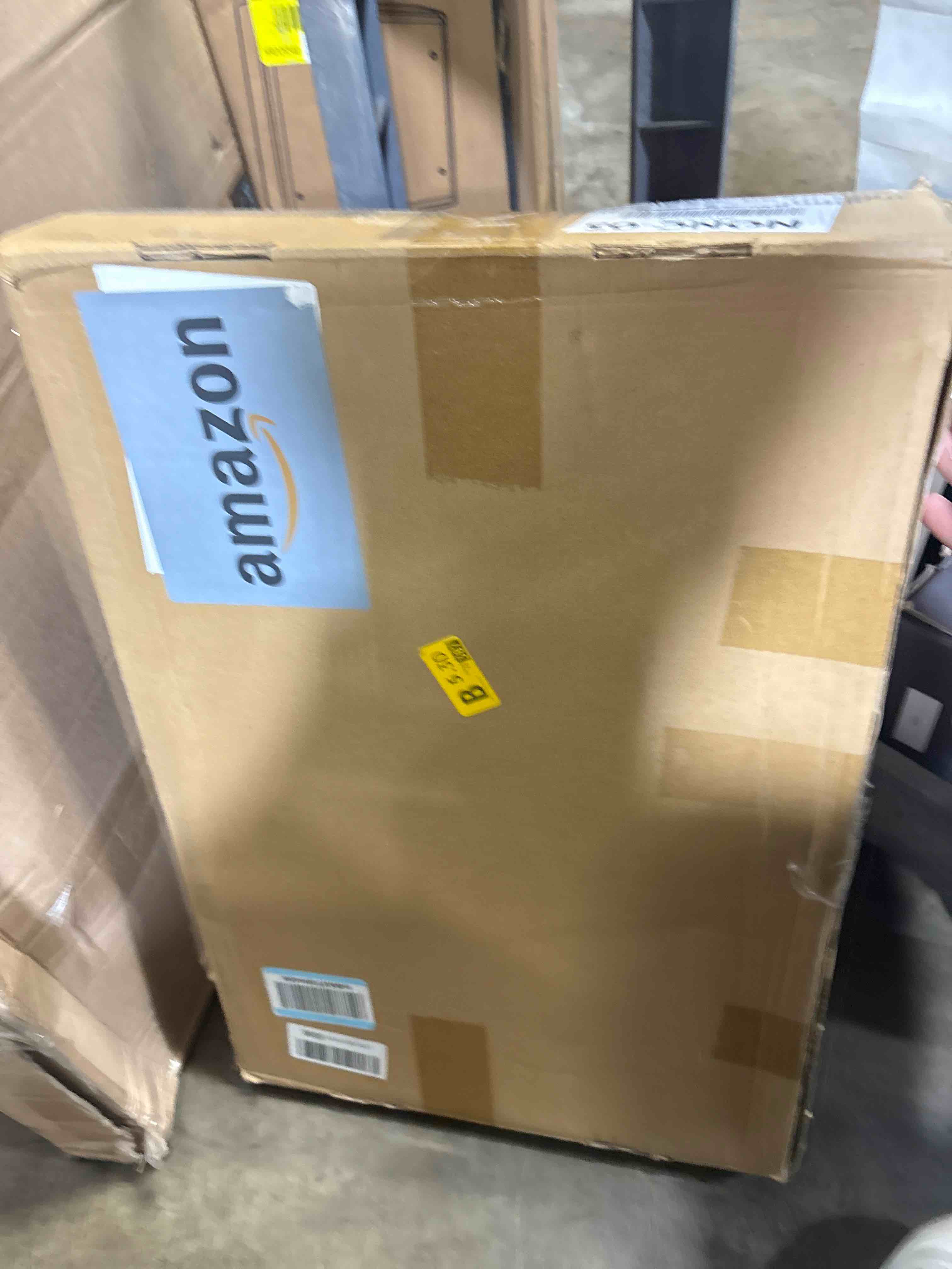 https://s3.amazonaws.com/lotting-images-prod/phillipi/TEA2232829_1757350860813.jpeg