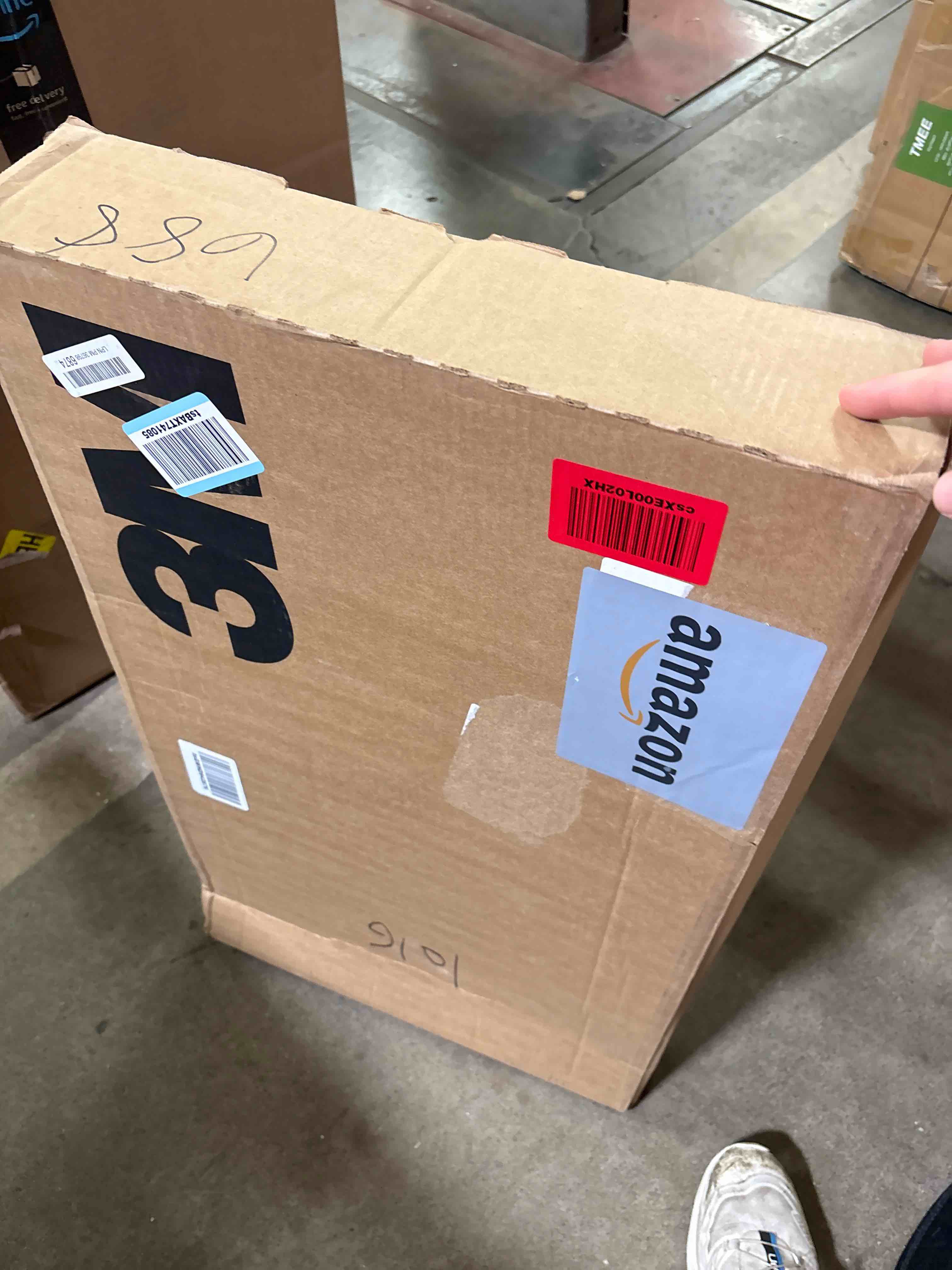 https://s3.amazonaws.com/lotting-images-prod/phillipi/TEA2232947_1758640315090.jpeg